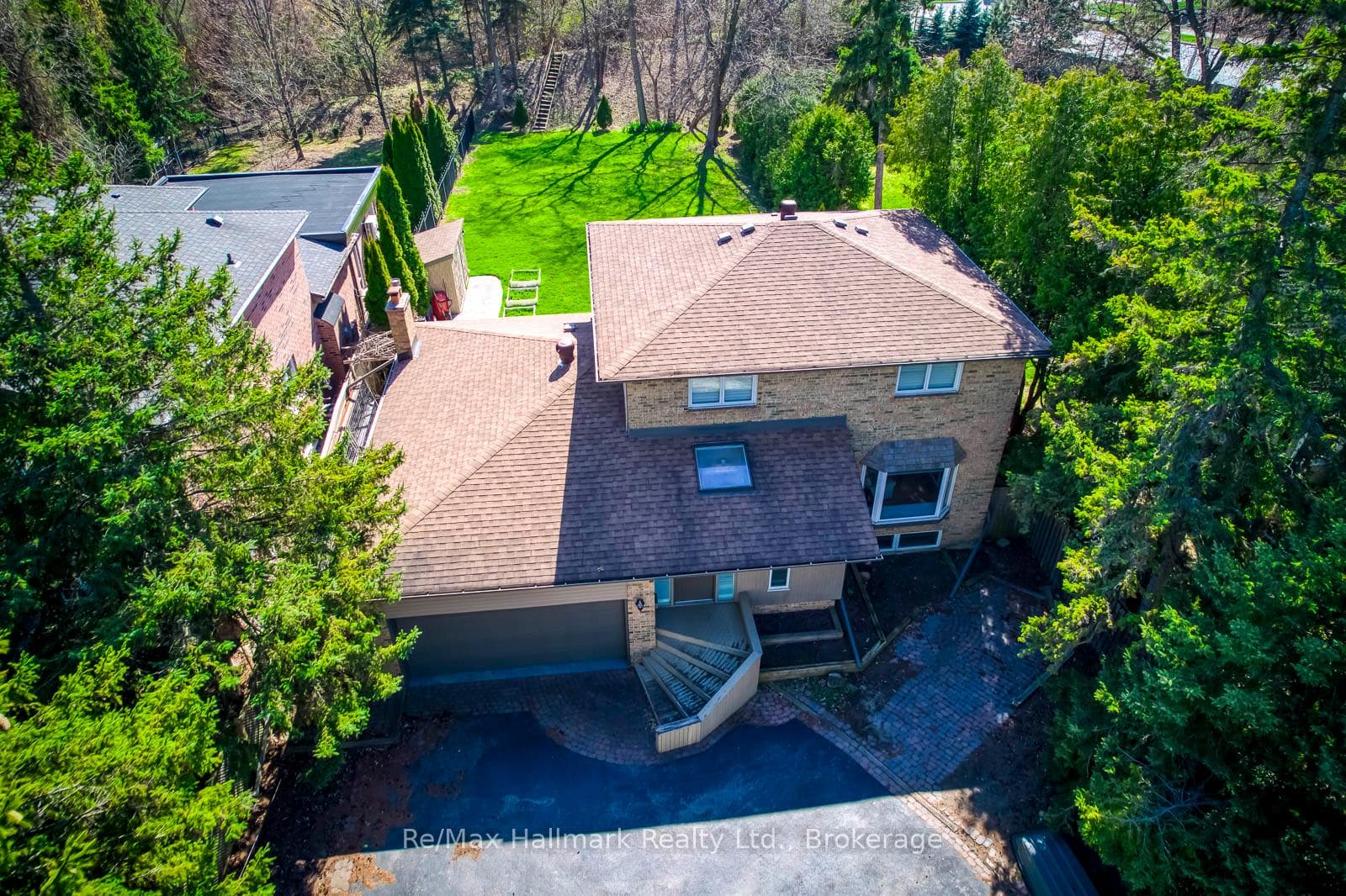 494 Chartwell Road, Oakville, ON L6J 4A5, Oakville — photo 1