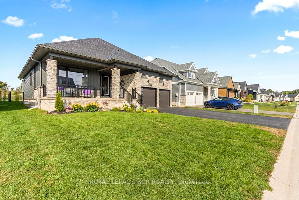 232 Snowberry Lane, Georgian Bluffs, ON N0H 1S0, Georgian Bluffs — photo 1