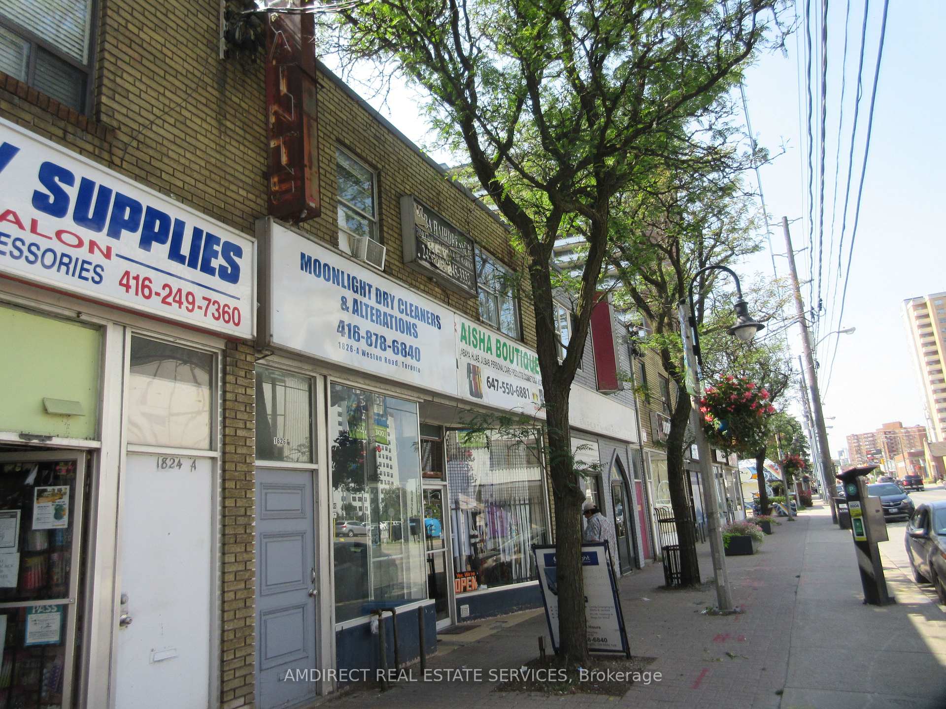 1826 Weston Road, Toronto, ON M9N 1V8, Toronto W04 — photo 1