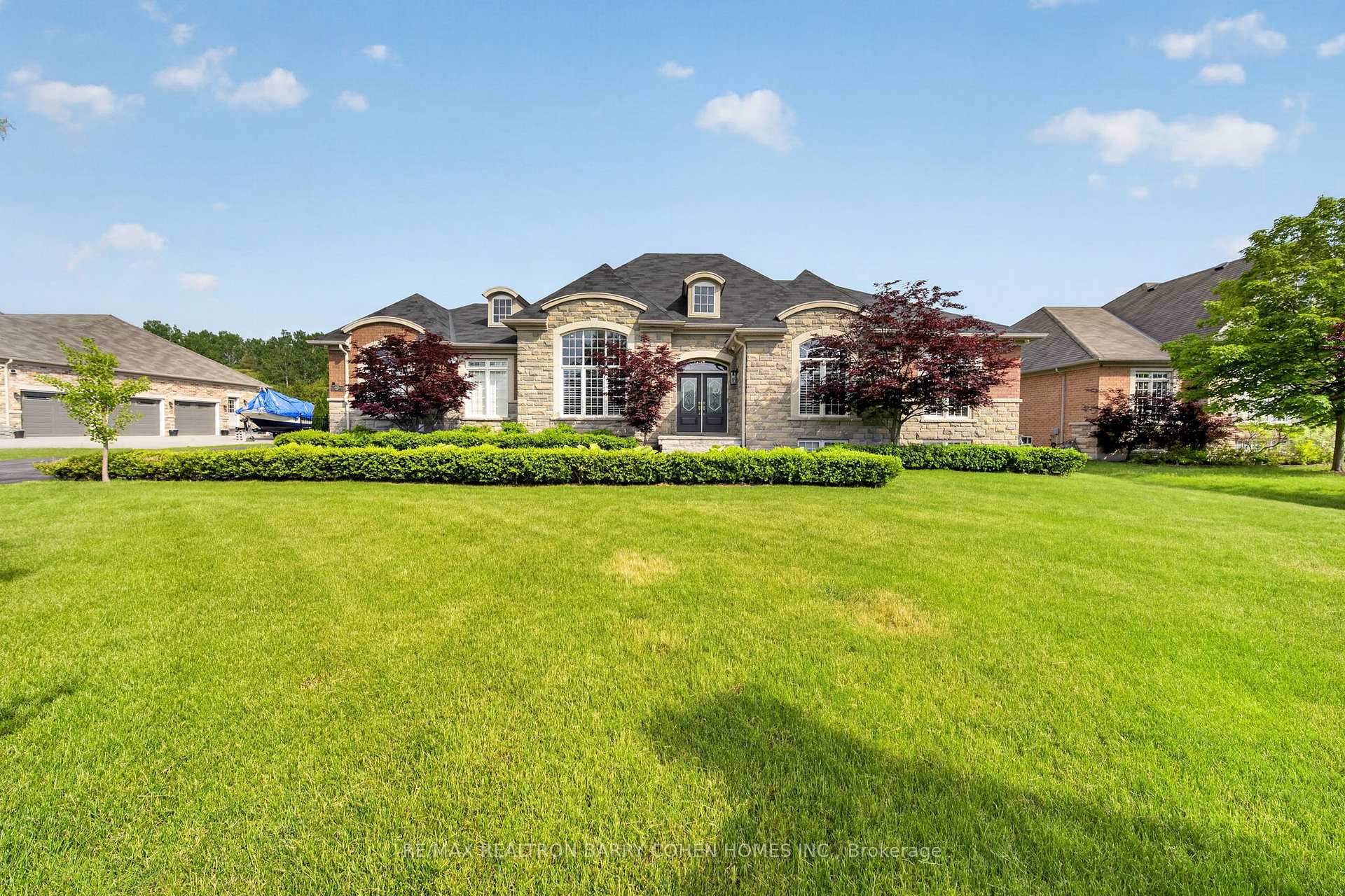 9 Wolford Court, Georgina, ON L4P 0B1, Georgina — photo 1