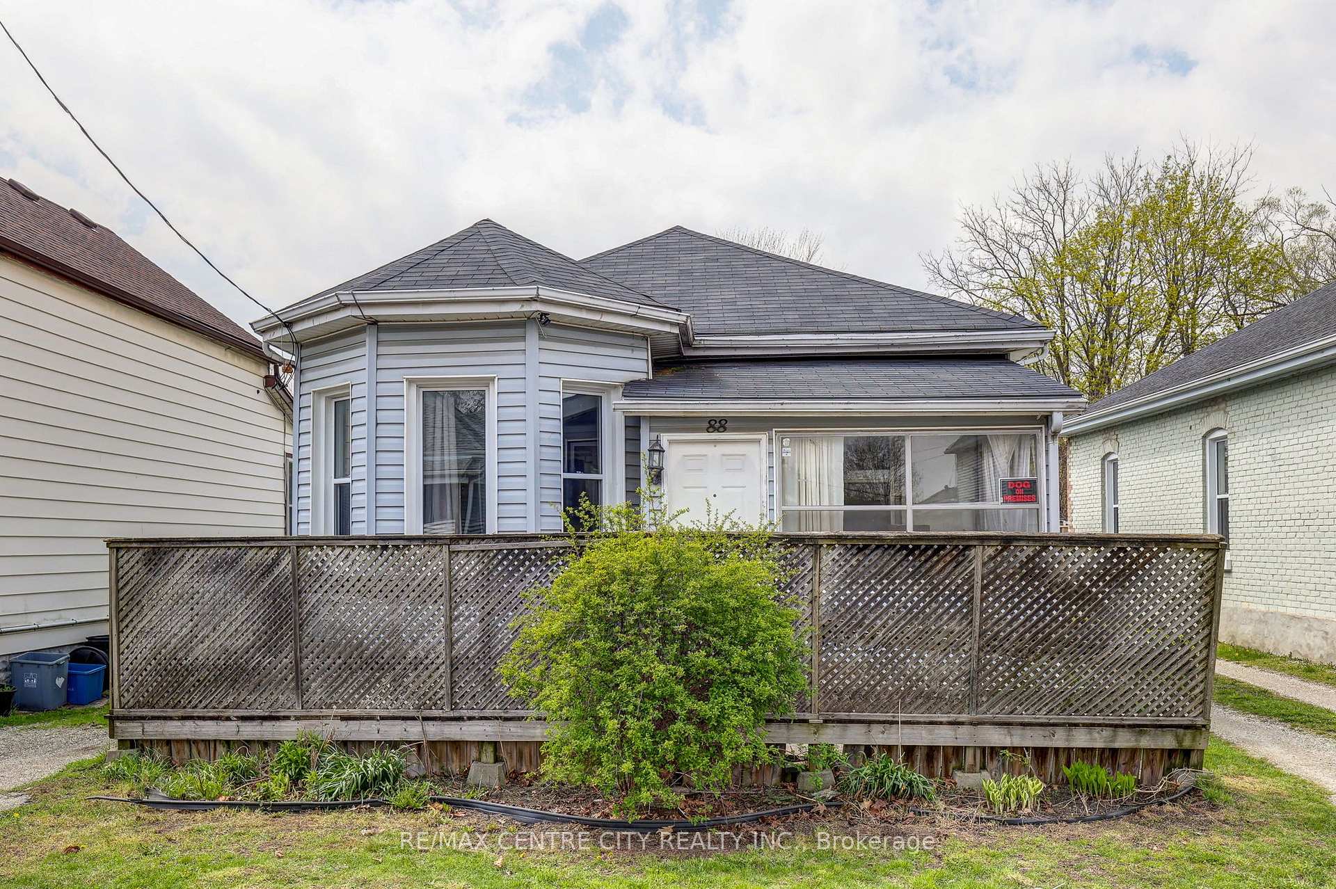 88 Flora Street, St. Thomas, ON N5P 2X6, St. Thomas — photo 1