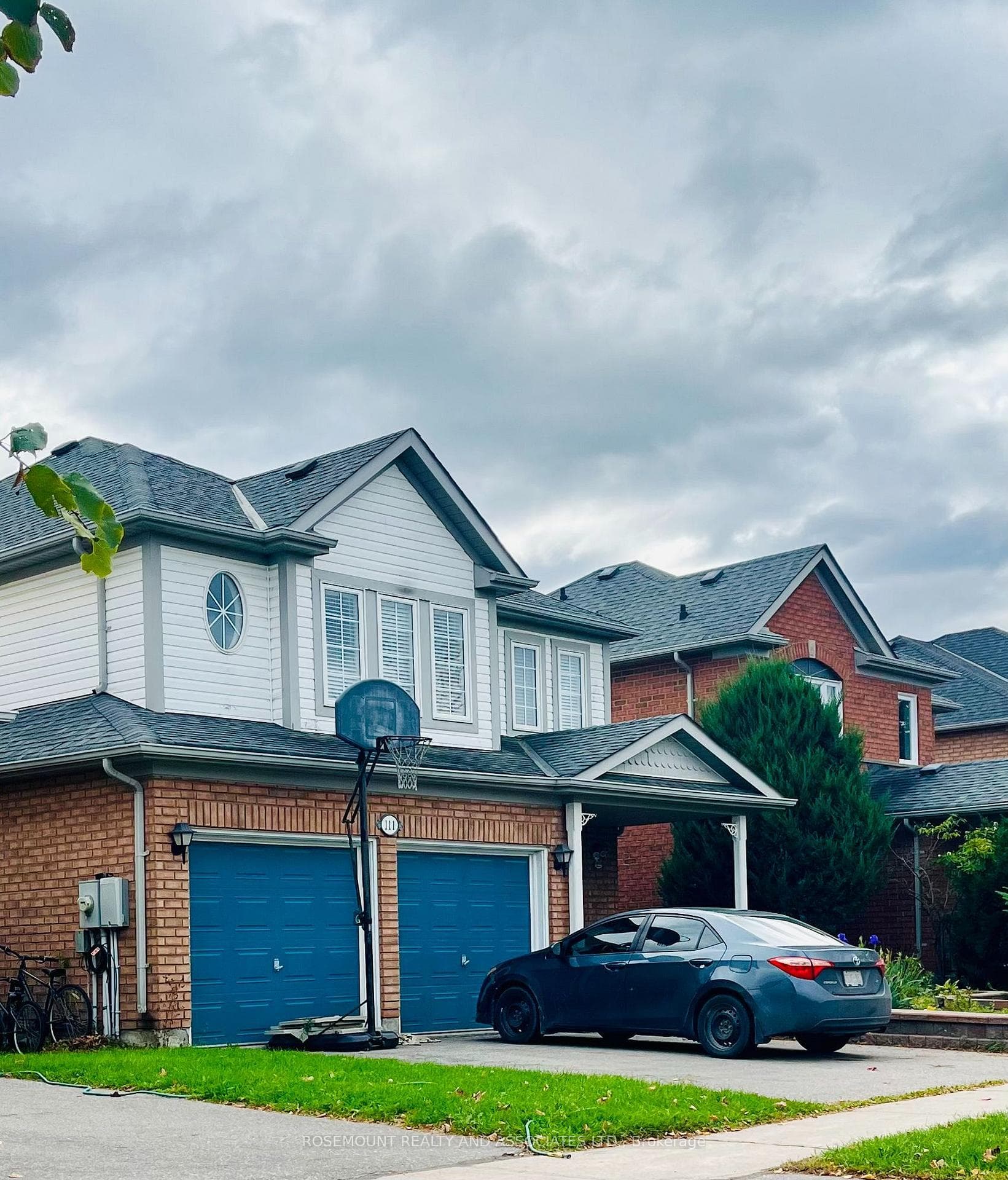 111 Joe Dales Drive, Georgina, ON L4P 4E5, Georgina — photo 1