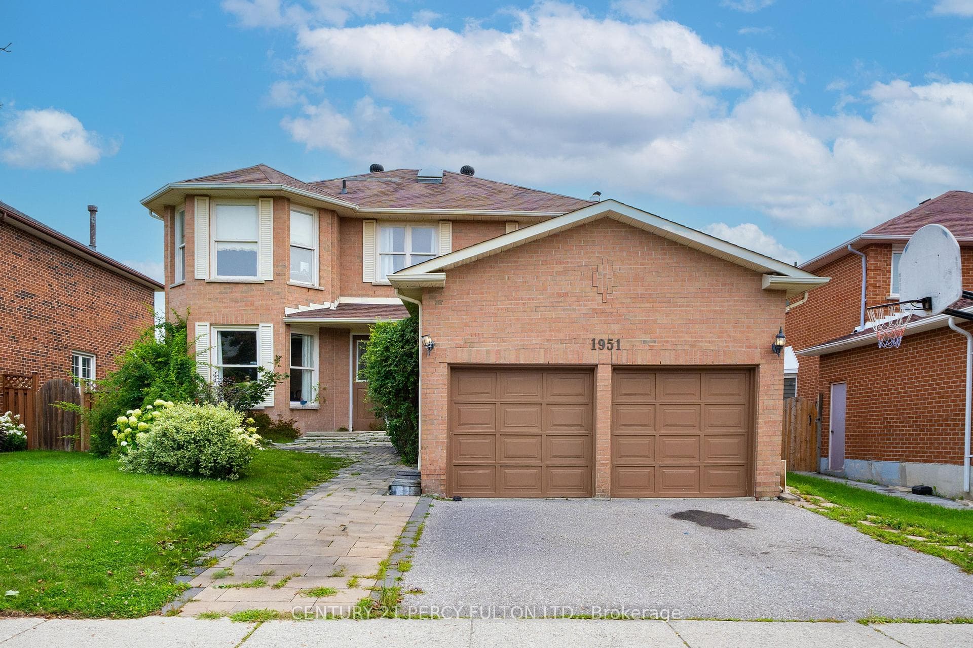 1951 Rosebank Road, Pickering, ON L1V 1P7, Pickering — photo 1