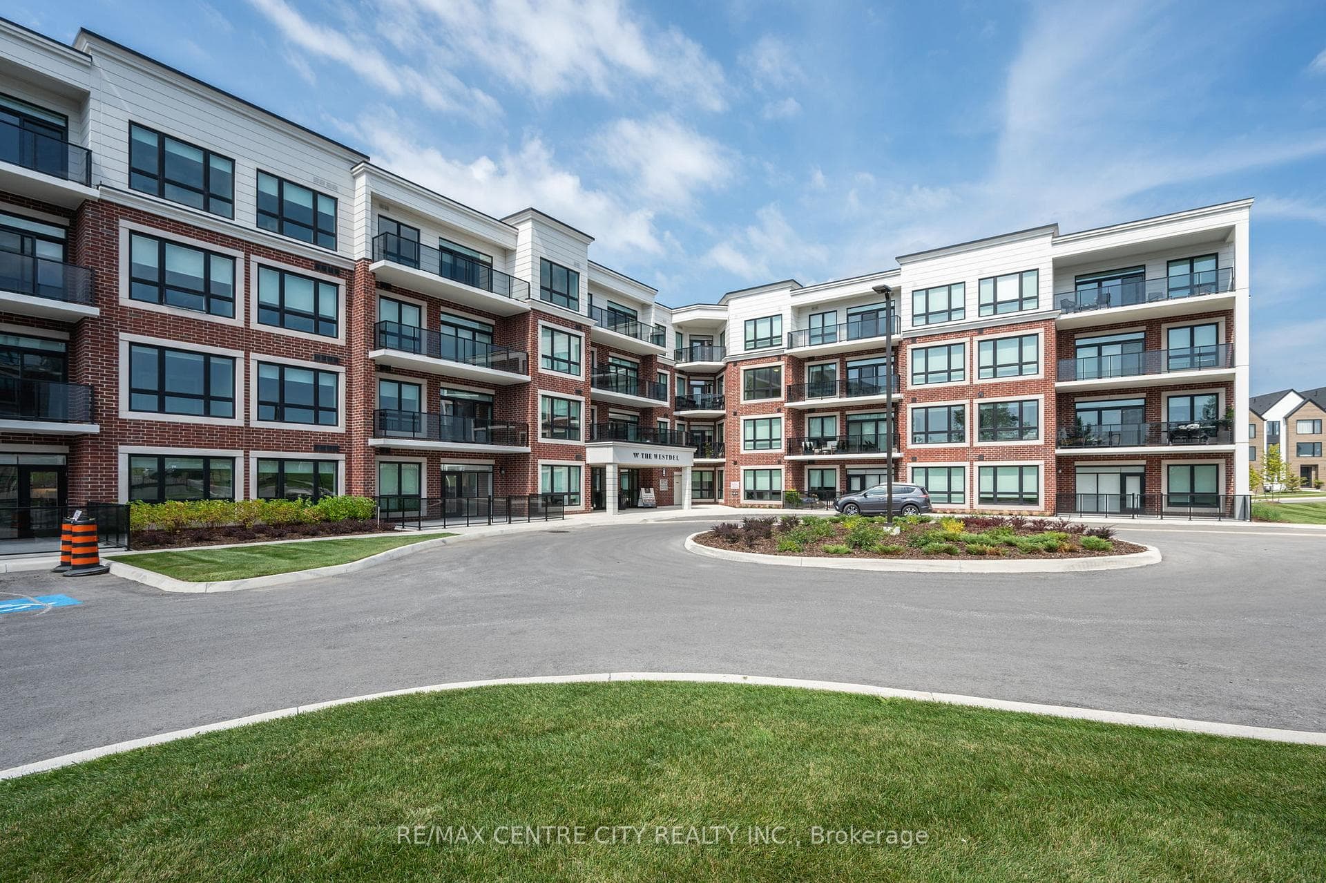 1975 Fountain Grass Drive 404, London South, ON N6K 0M3, London South — photo 1