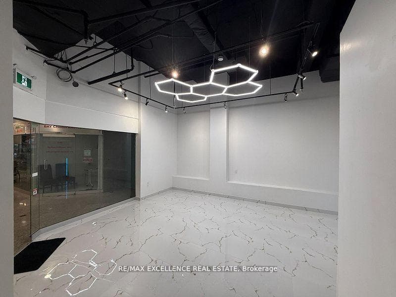 222 Spadina Avenue 139, Toronto, ON M5T 3B3, Toronto C01 — photo 1