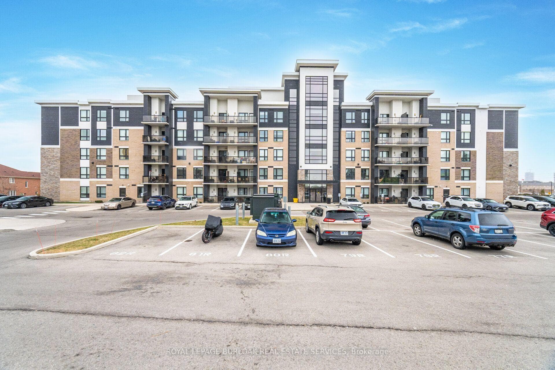 650 Sauve Street 107, Milton, ON L9T 9A8, Milton — photo 1