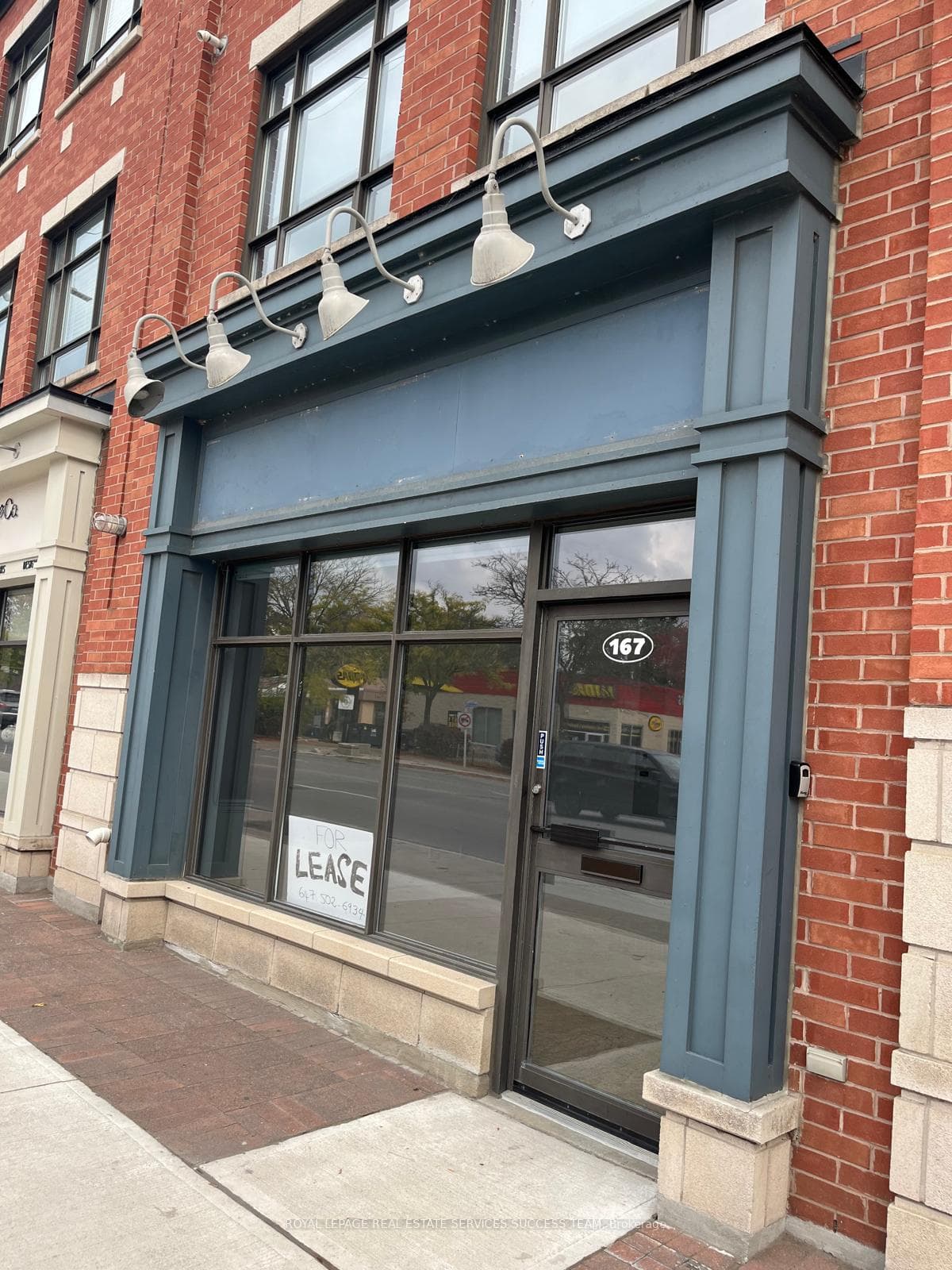 167 Lakeshore Road E 12, Mississauga, ON L5G 4T9, Mississauga — photo 1
