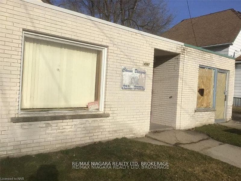 4541 CRYSLER Avenue, Niagara Falls, ON L2E 3V5, Niagara Falls — photo 1