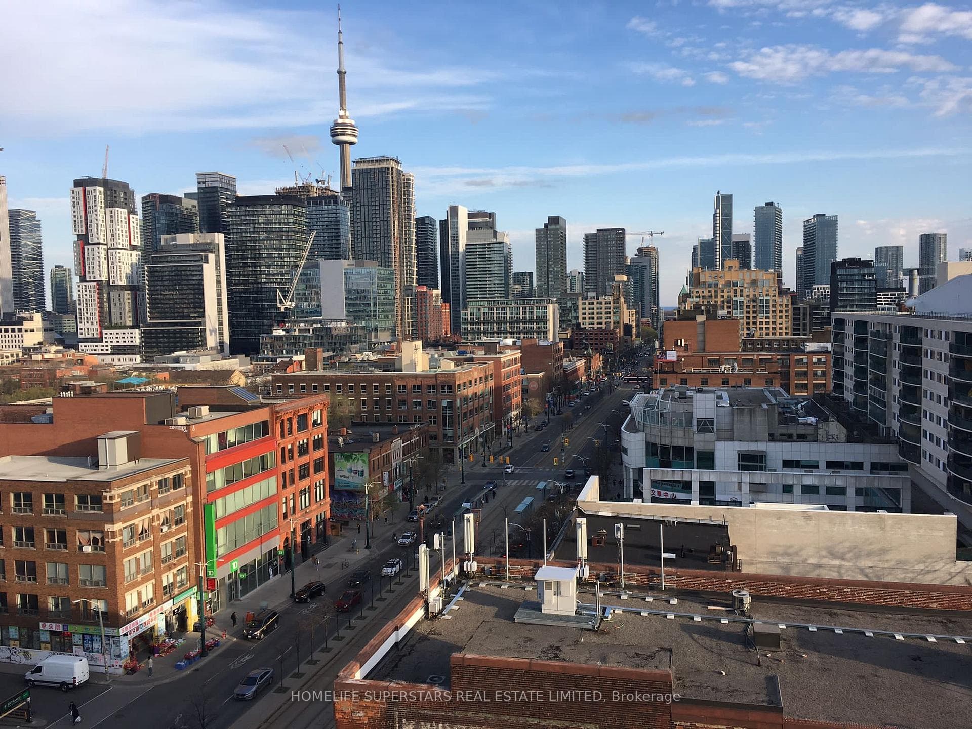 10 Willison Square N 305, Toronto, ON M5T 0A8, Toronto C01 — photo 1