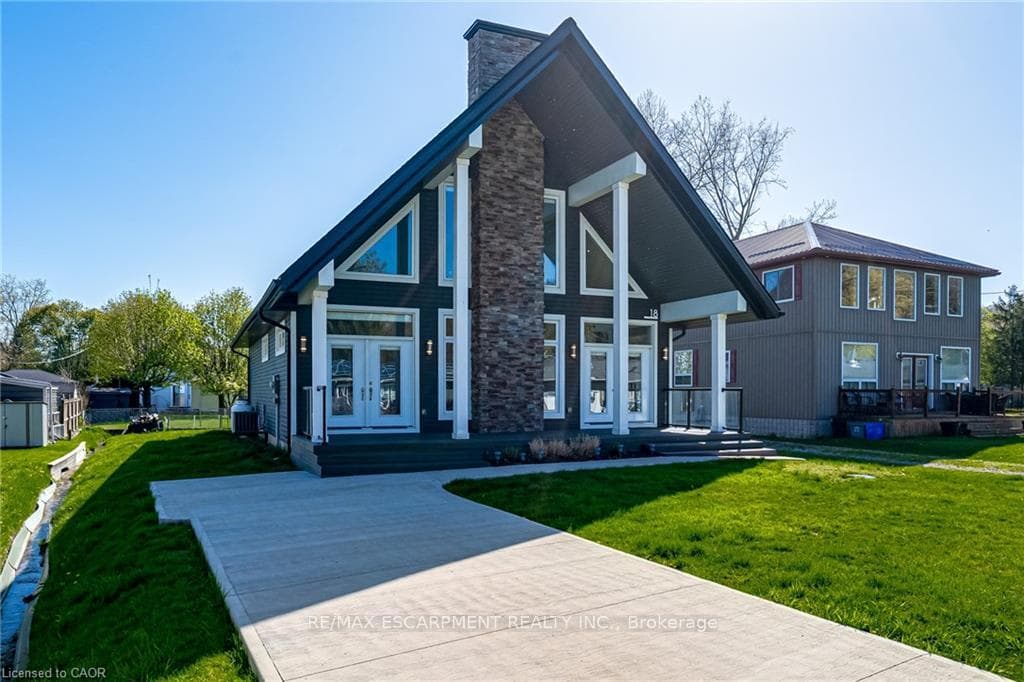 18 Walter Street, Norfolk, ON N0E 1T0, Norfolk — photo 1