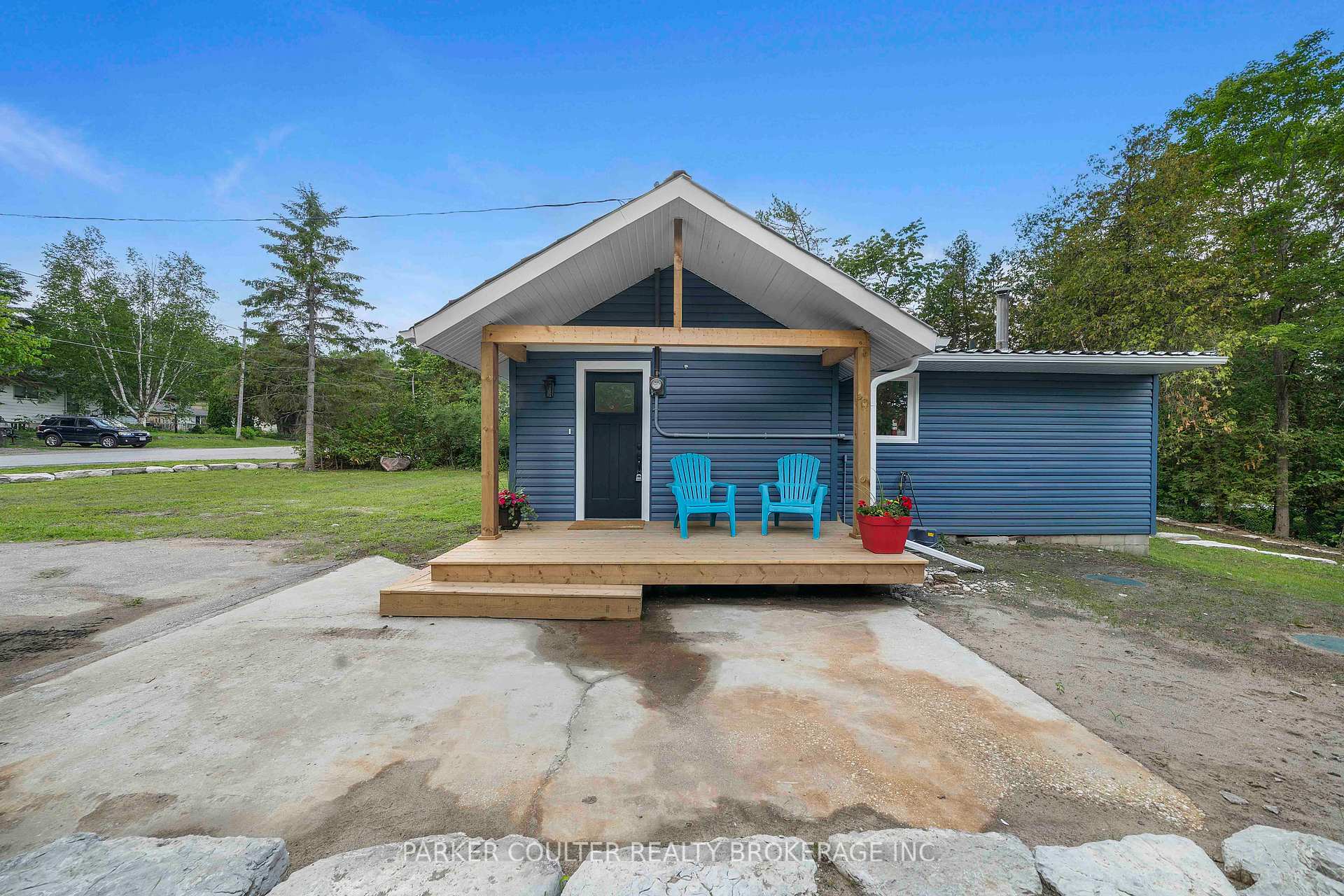 14 Earldom Boulevard, Tay, ON L0K 1R0, Tay — photo 1