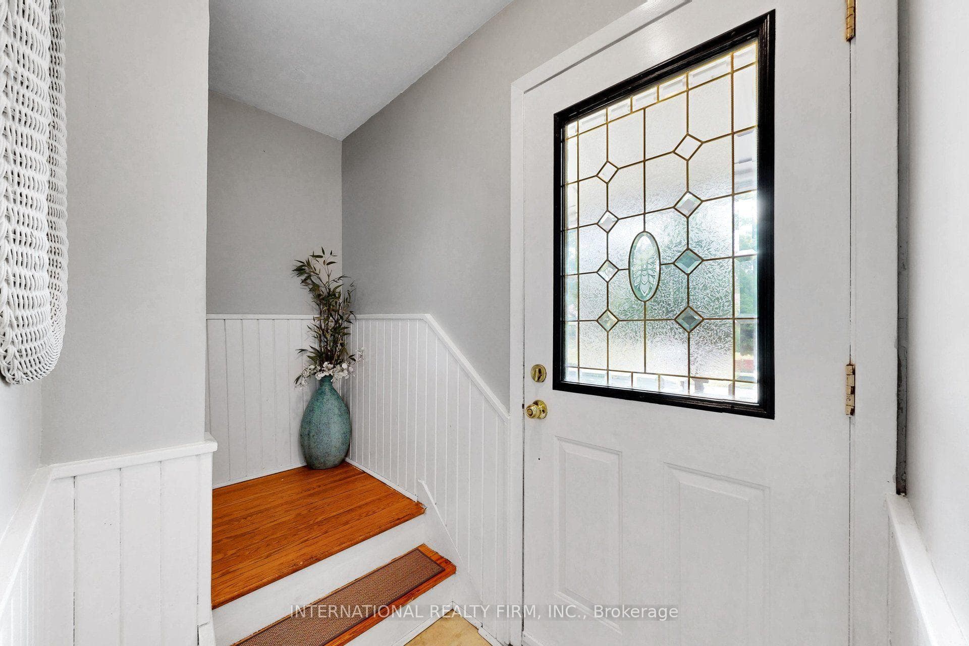 62 Porchester Drive, Toronto, ON M1J 2R5, Toronto E09 — photo 1