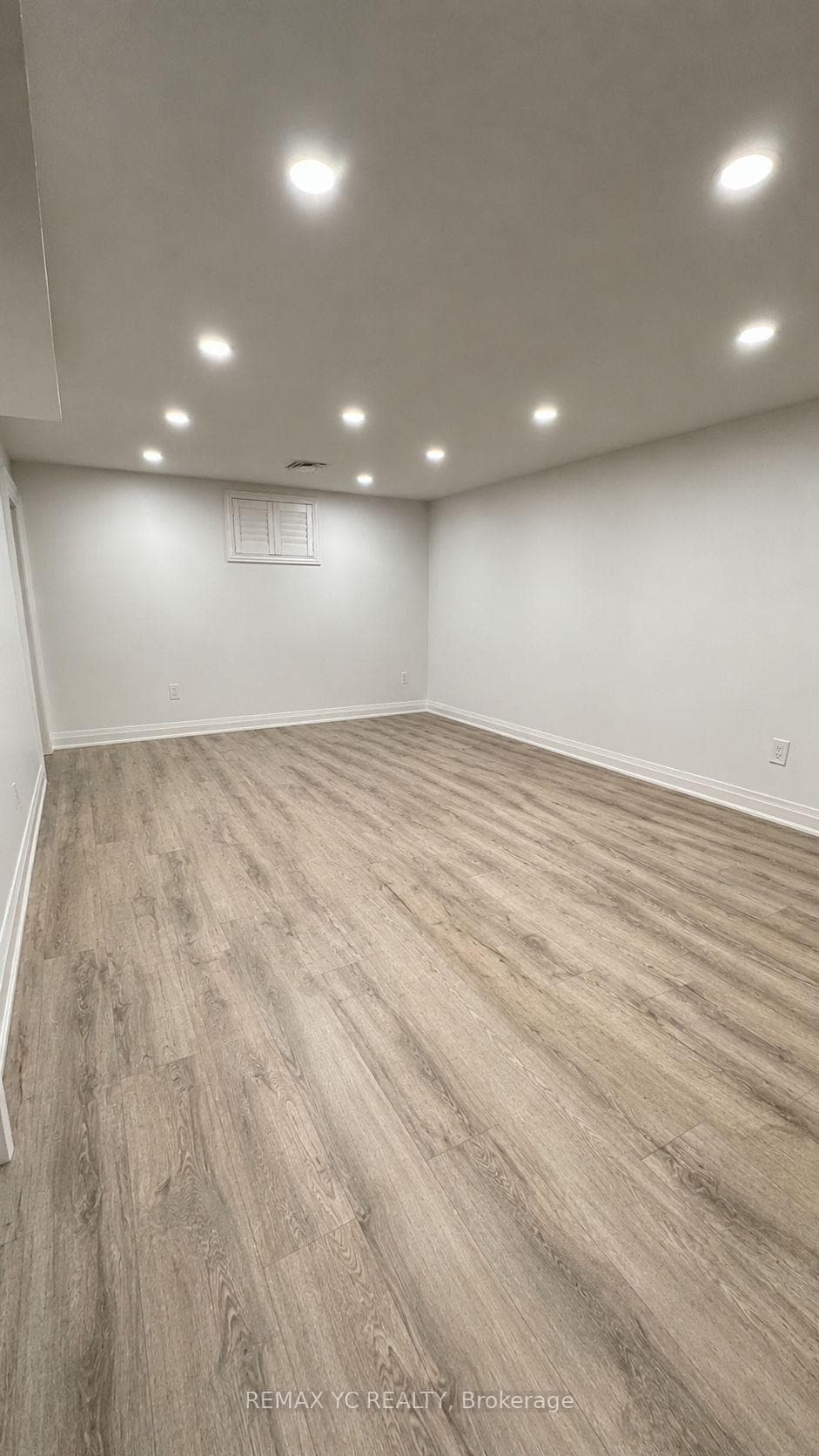 99 Sheppard Avenue E Bsmt, Toronto, ON M2N 3A3, Toronto C14 — photo 1