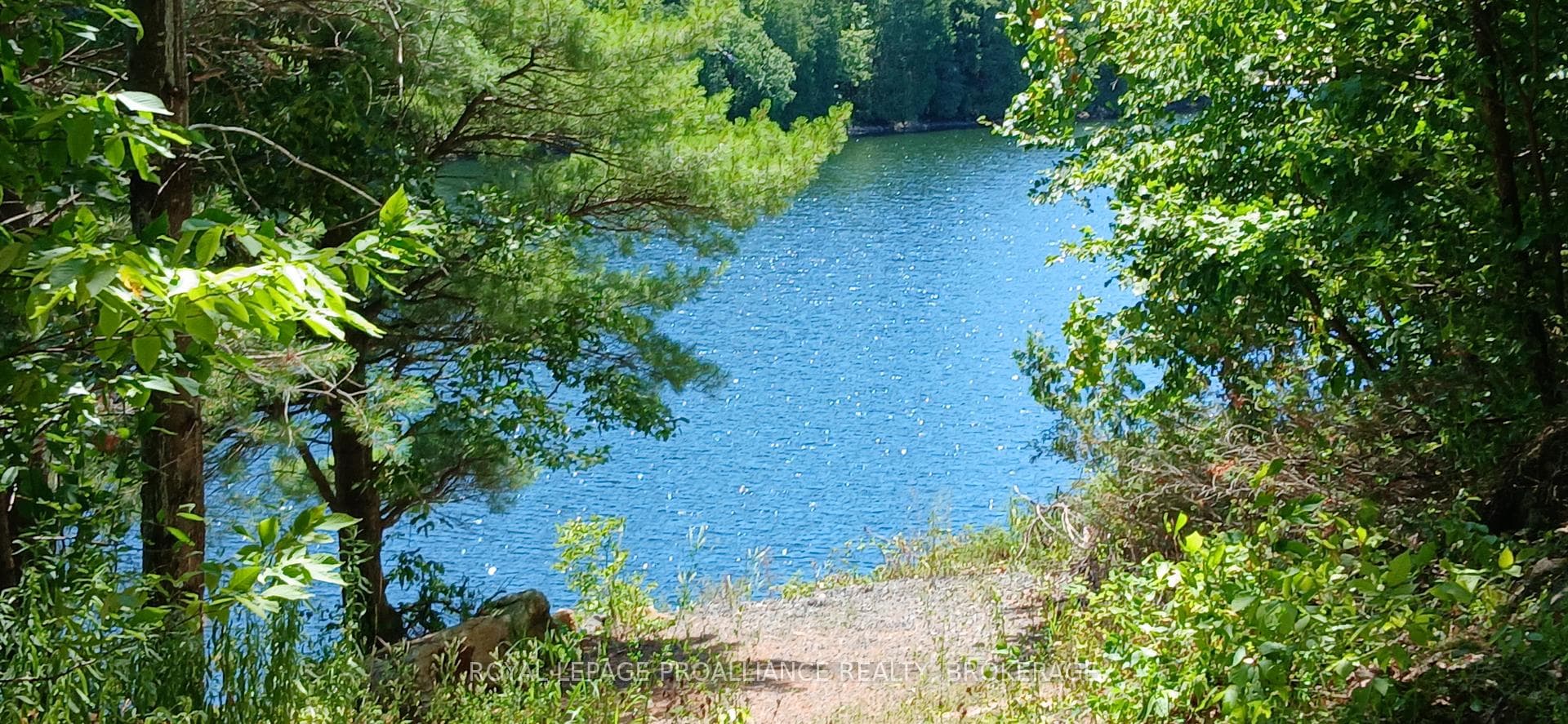 925 Lodge Lane, Leeds and the Thousand Islands, ON K0G 1E0, Leeds and the Thousand Islands — photo 1