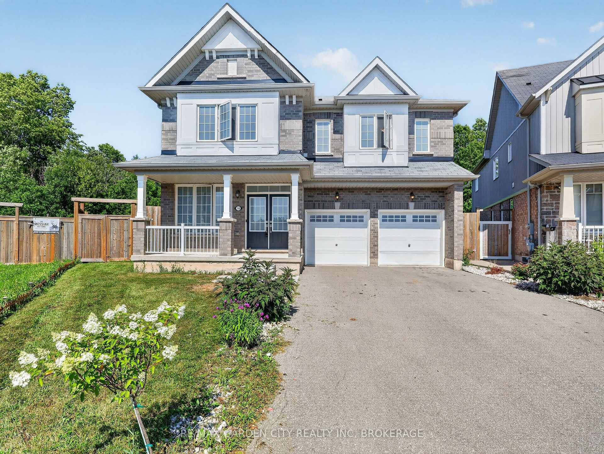 7568 Tupelo Crescent, Niagara Falls, ON L2H 3S5, Niagara Falls — photo 1