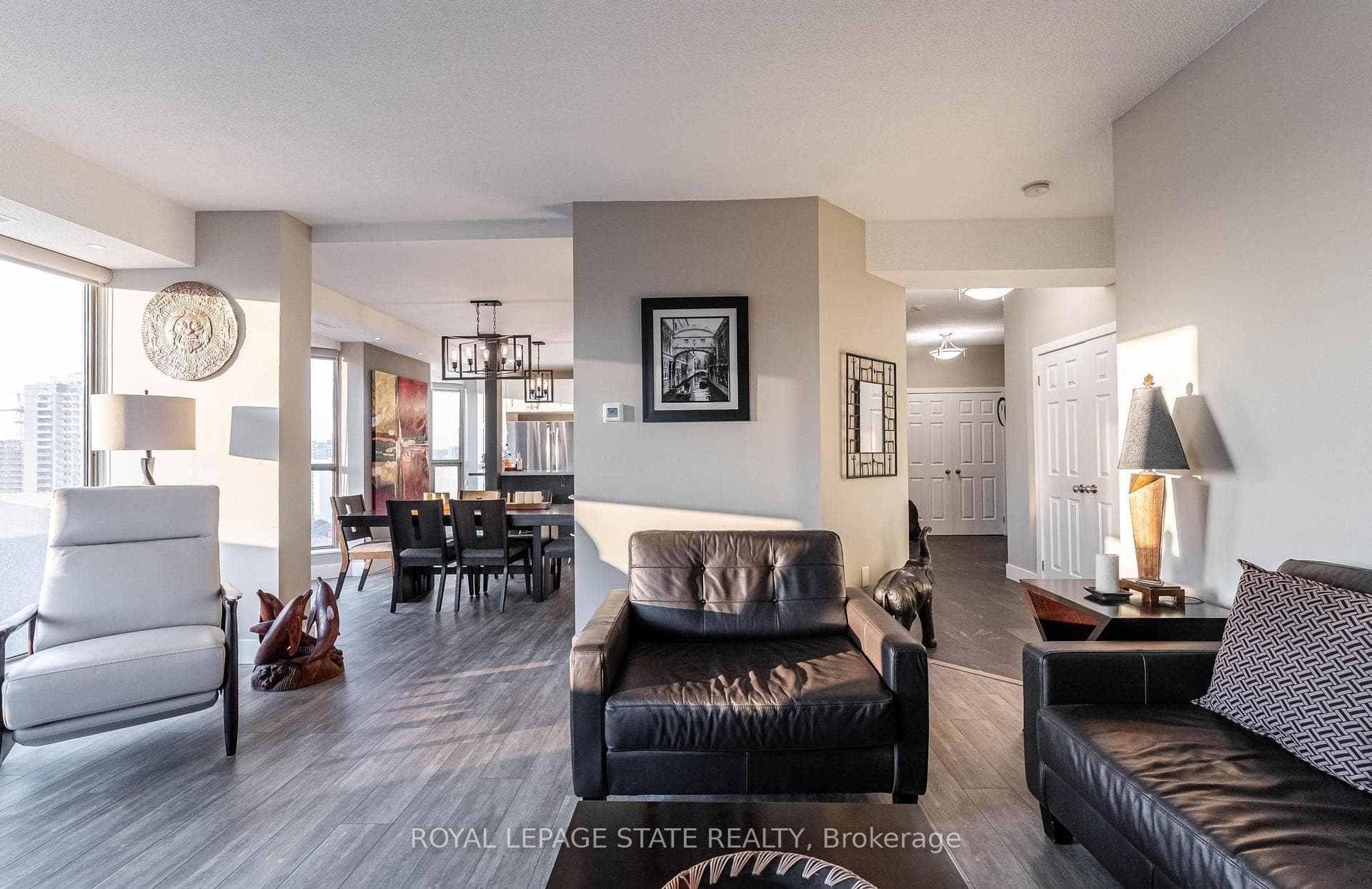 67 Caroline Street S 17C, Hamilton, ON L8P 3K6, Hamilton — photo 1