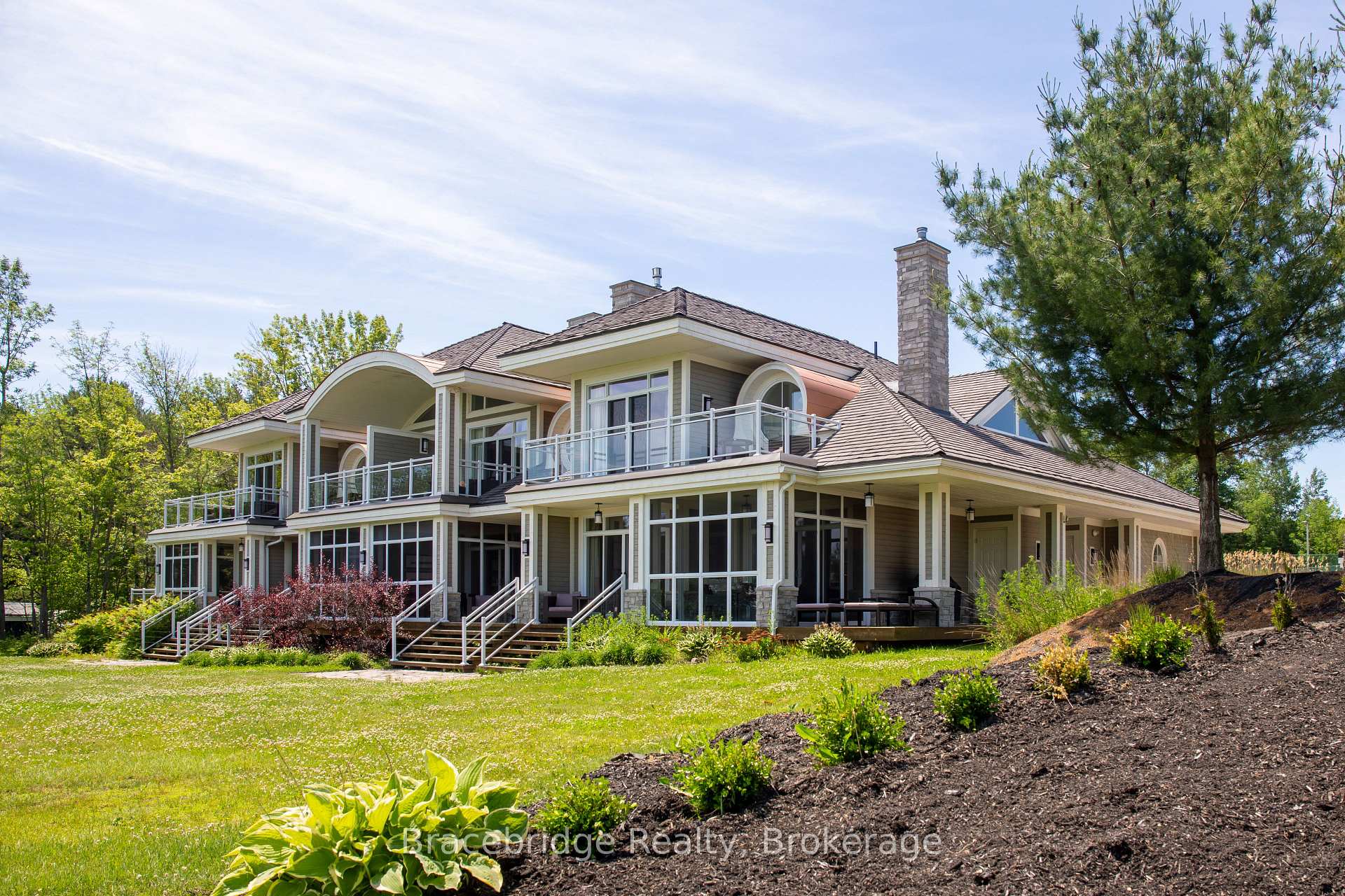 1869 Muskoka Road 118 Highway W G103-D1, Muskoka Lakes, ON P1L 1W8, Muskoka Lakes — photo 1