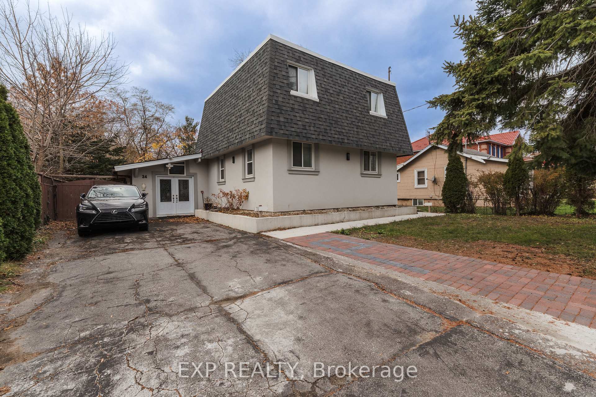 34 Rodda Boulevard, Toronto, ON M1E 2Z6, Toronto E10 — photo 1