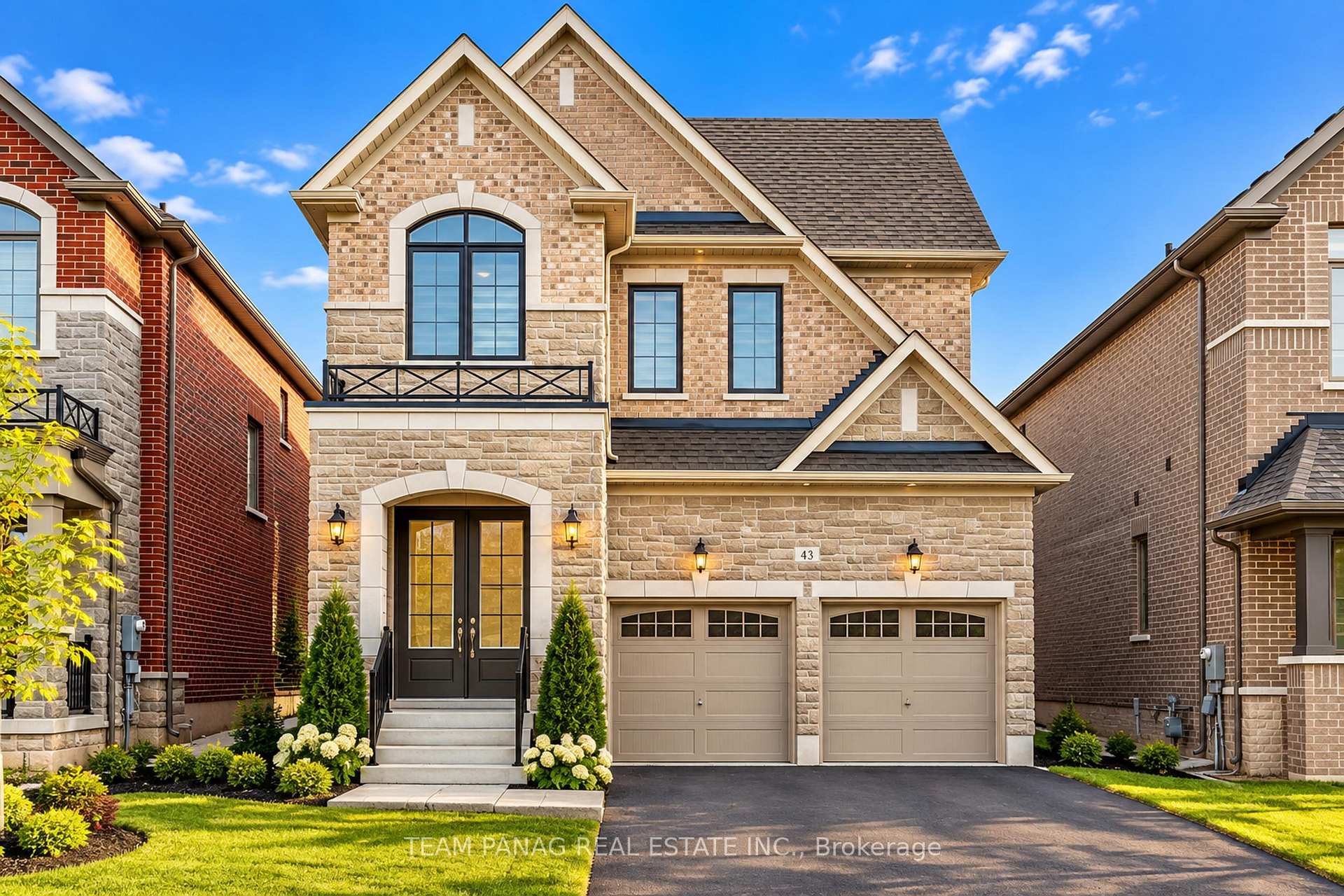 43 Rainbrook Close, Brampton, ON L6R 0Y9, Brampton — photo 1