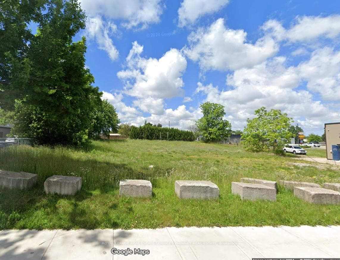 425 18th Avenue, Hanover, ON N4N 1S1, Hanover — photo 1