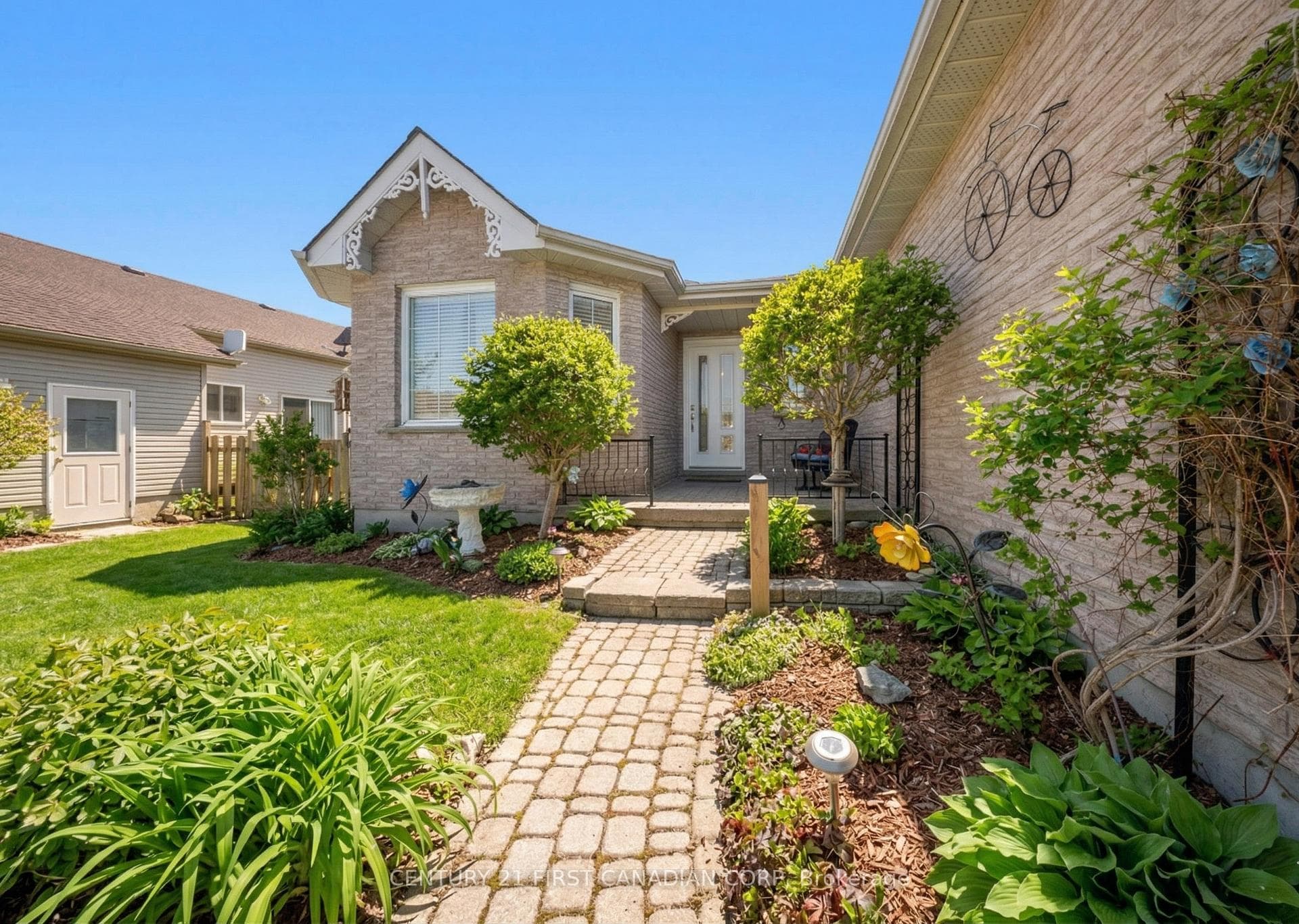 257 Fennel Street, Blandford-Blenheim, ON N0J 1S0, Blandford-Blenheim — photo 1