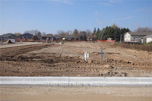 LOT 1 BRYANS Drive, Huron East, ON N0G 1H0, Huron East — photo 1