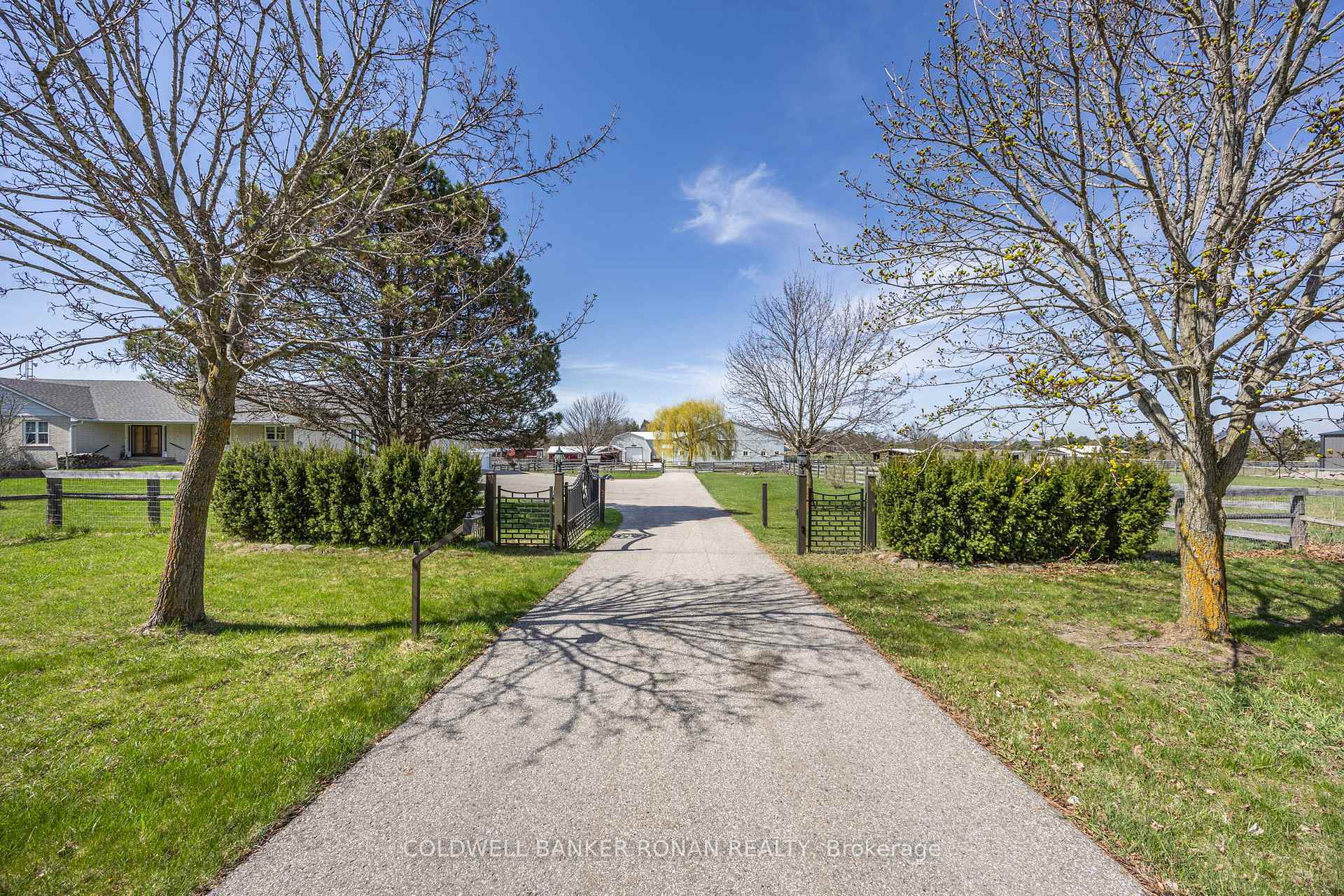 8058 20th Side Road, Adjala-Tosorontio, ON L0G 1L0, Adjala-Tosorontio — photo 1