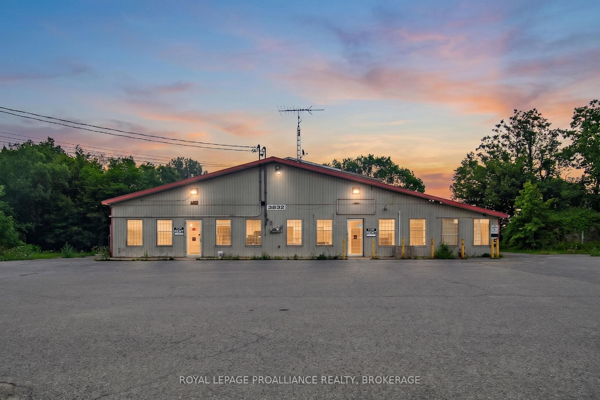 3832 Perth Road, Frontenac, ON K0H 1X0, Frontenac — photo 1