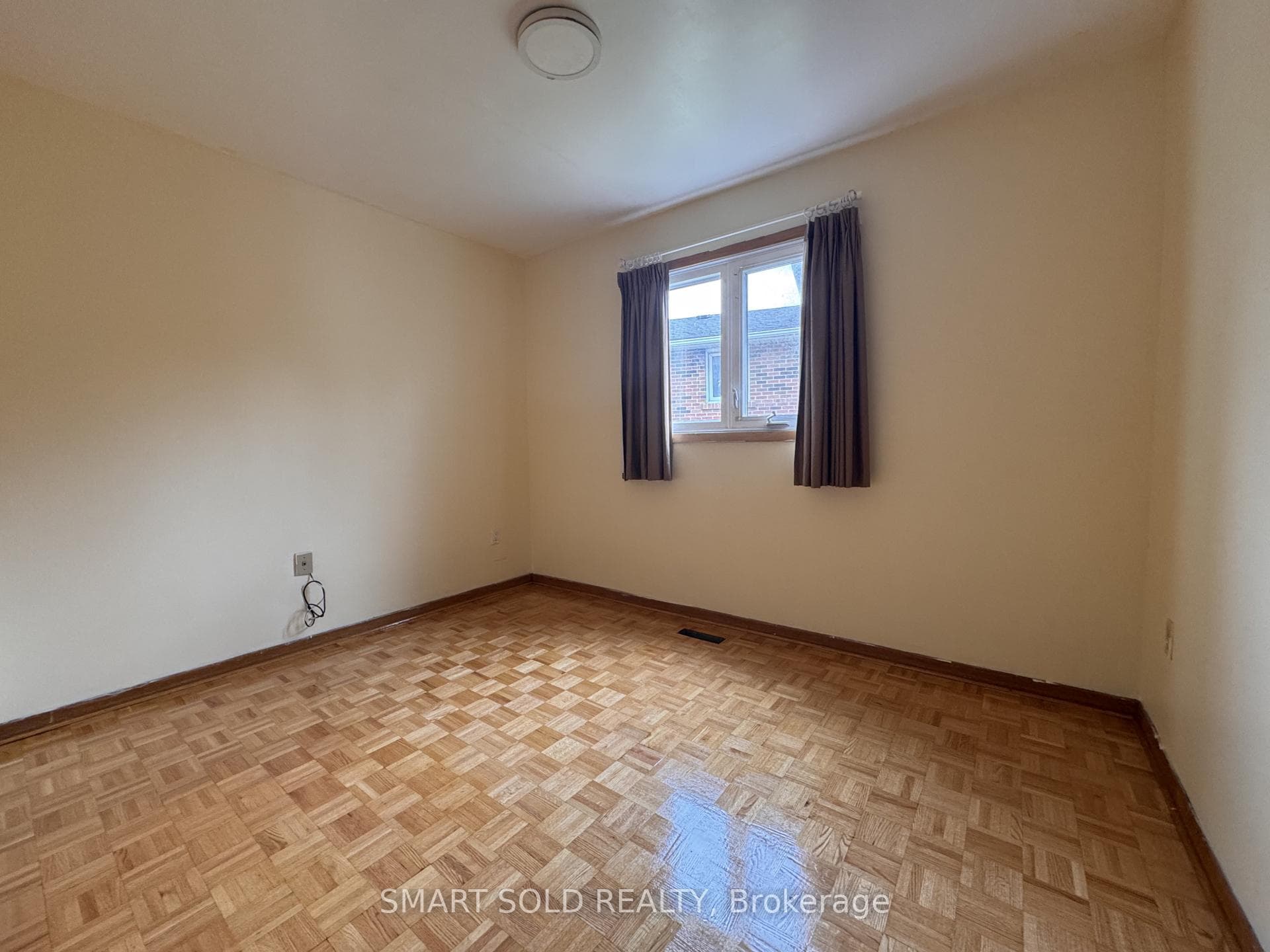 243 Shawnee Circle, Toronto, ON M2H 2Y3, Toronto C15 — photo 1