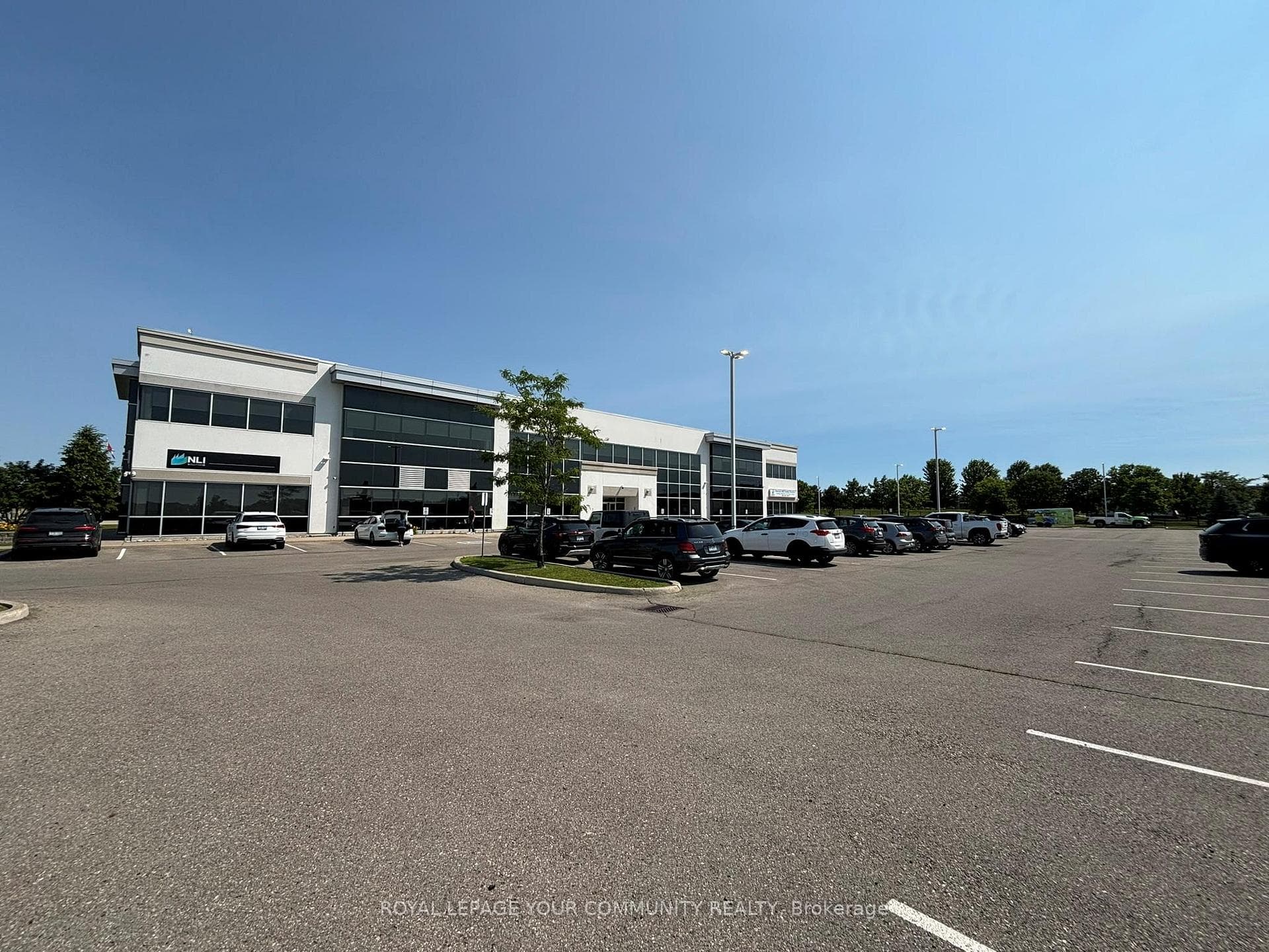 175 Mostar Street 200 B, Whitchurch-Stouffville, ON L4A 0Y2, Whitchurch-Stouffville — photo 1
