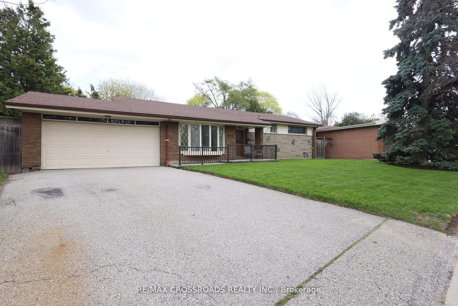 83 Pegasus Trail, Toronto, ON M1G 3N8, Toronto E09 — photo 1