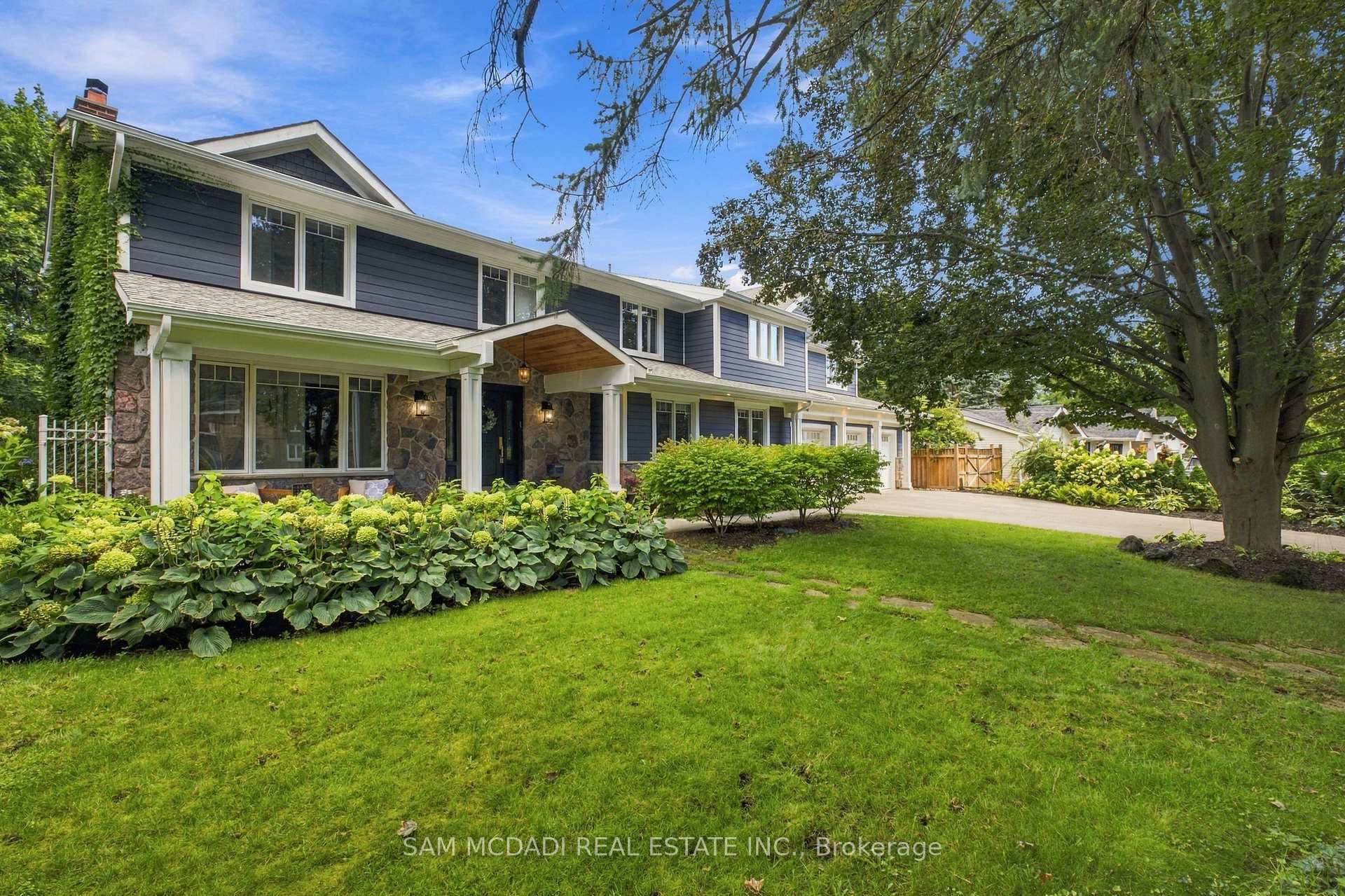 2142 Obeck Crescent, Mississauga, ON L5H 3L7