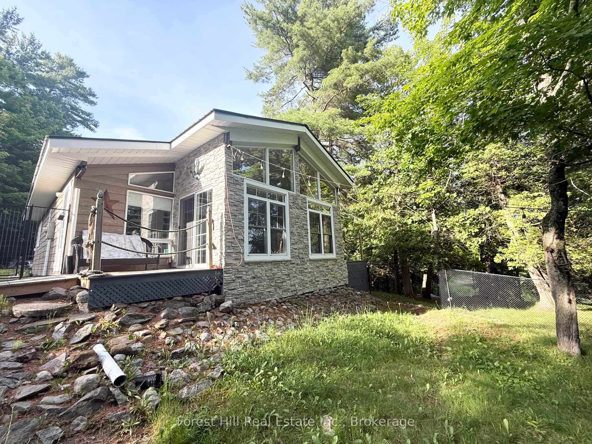 935 Limberlost Road, Parry Sound Remote Area, ON P0H 2R0, Parry Sound Remote Area — photo 1