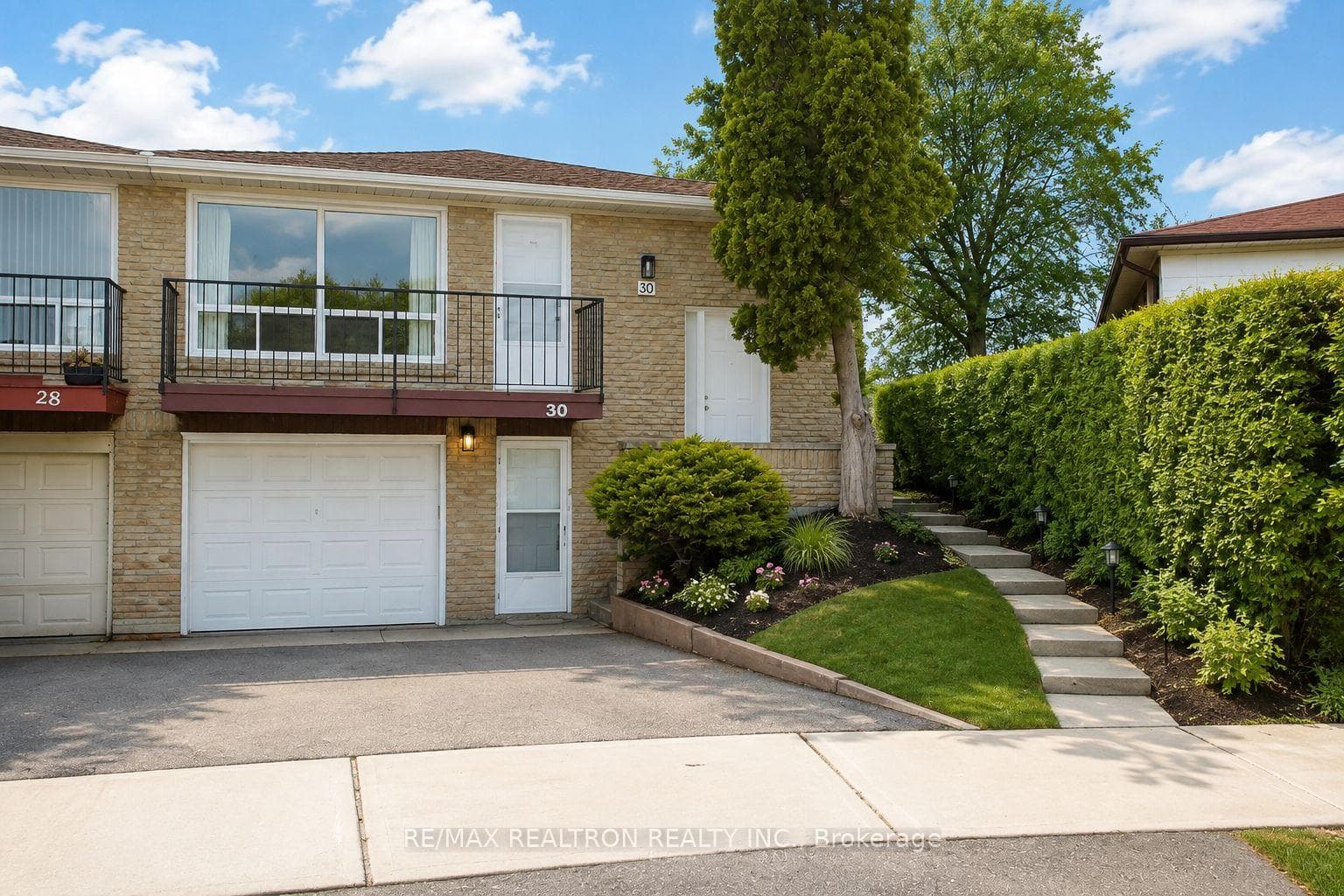 73 King William Crescent Lph01, Richmond Hill, ON L4B 0C2, Richmond Hill — photo 1