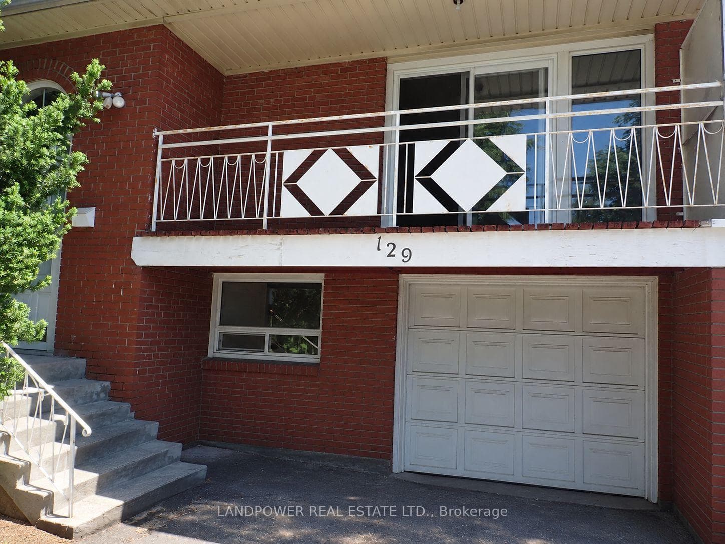 129 Mintwood Drive SE, Toronto, ON M2M 3A6, Toronto C15 — photo 1