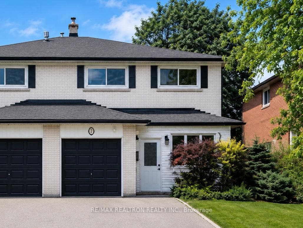 7 Fontainbleau Drive B, Toronto, ON M2M 1P1, Toronto C07 — photo 1