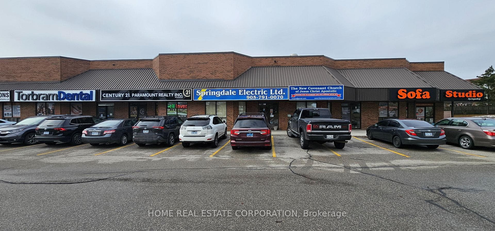 8550 Torbram Road 3, Brampton, ON L6T 5C8, Brampton — photo 1