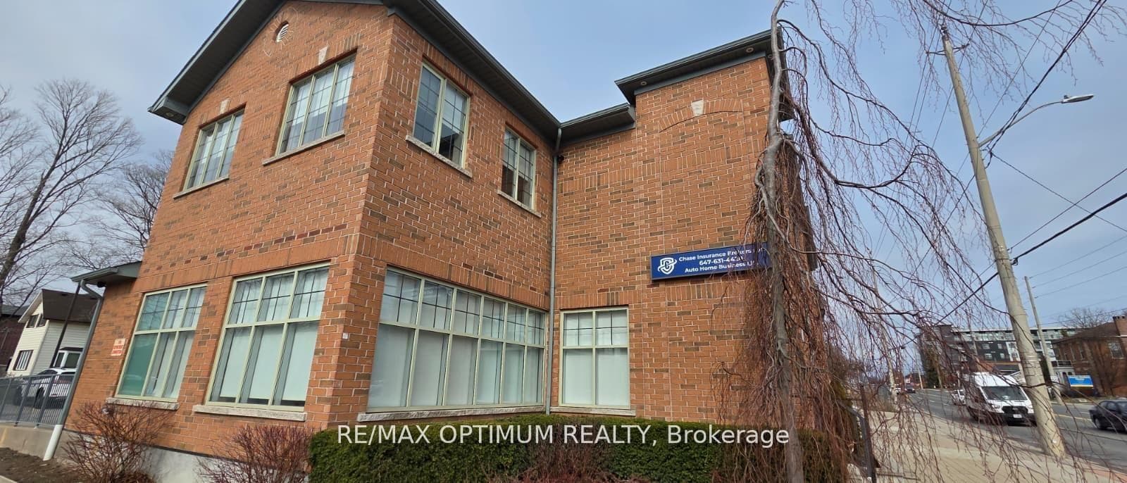 400 Dundas Street G - T4, Whitby, ON L1N 0K1, Whitby — photo 1