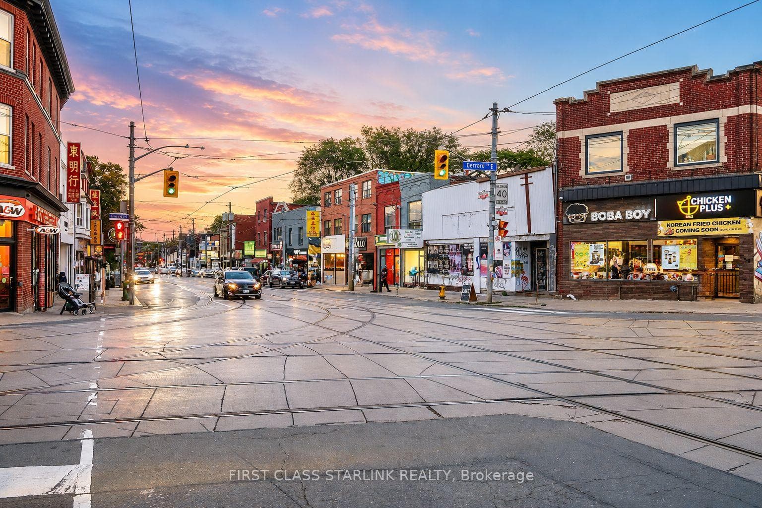 368 Broadview Avenue 2nd Floor Room 1, Toronto, ON M4M 2H1, Toronto E01 — photo 1