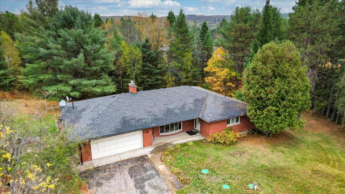 4 Maxwell Settlement Road 1, Bancroft, ON K0L 1C0, Bancroft — photo 1