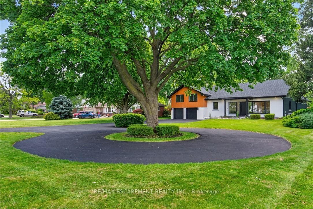 274 Mountain Brow Boulevard, Hamilton, ON L8T 1A6, Hamilton — photo 1