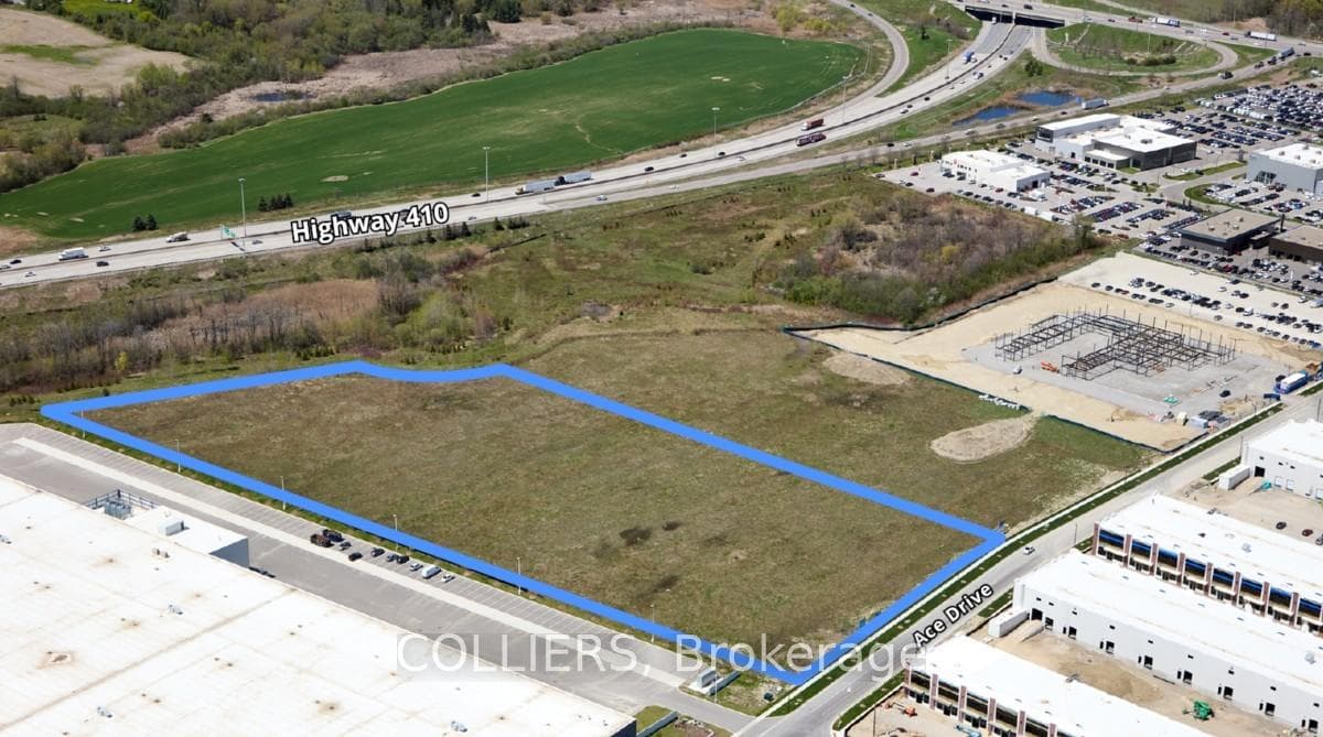 90 Ace Drive, Brampton, ON L3R 3Y2, Brampton — photo 1