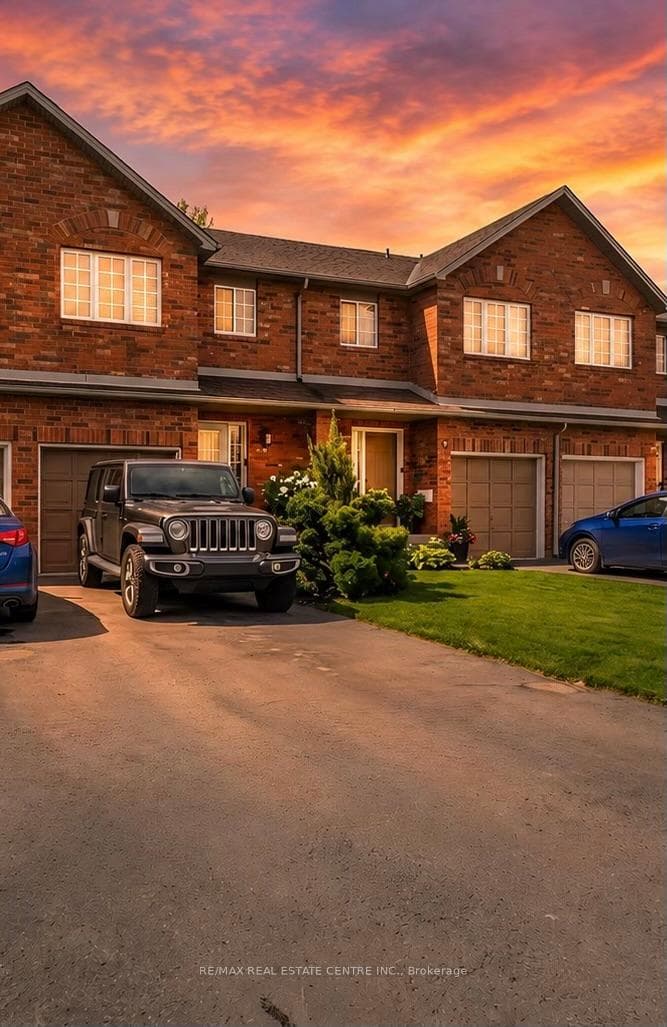 10 Cadham Boulevard 29, Hamilton, ON L8W 3X6, Hamilton — photo 1