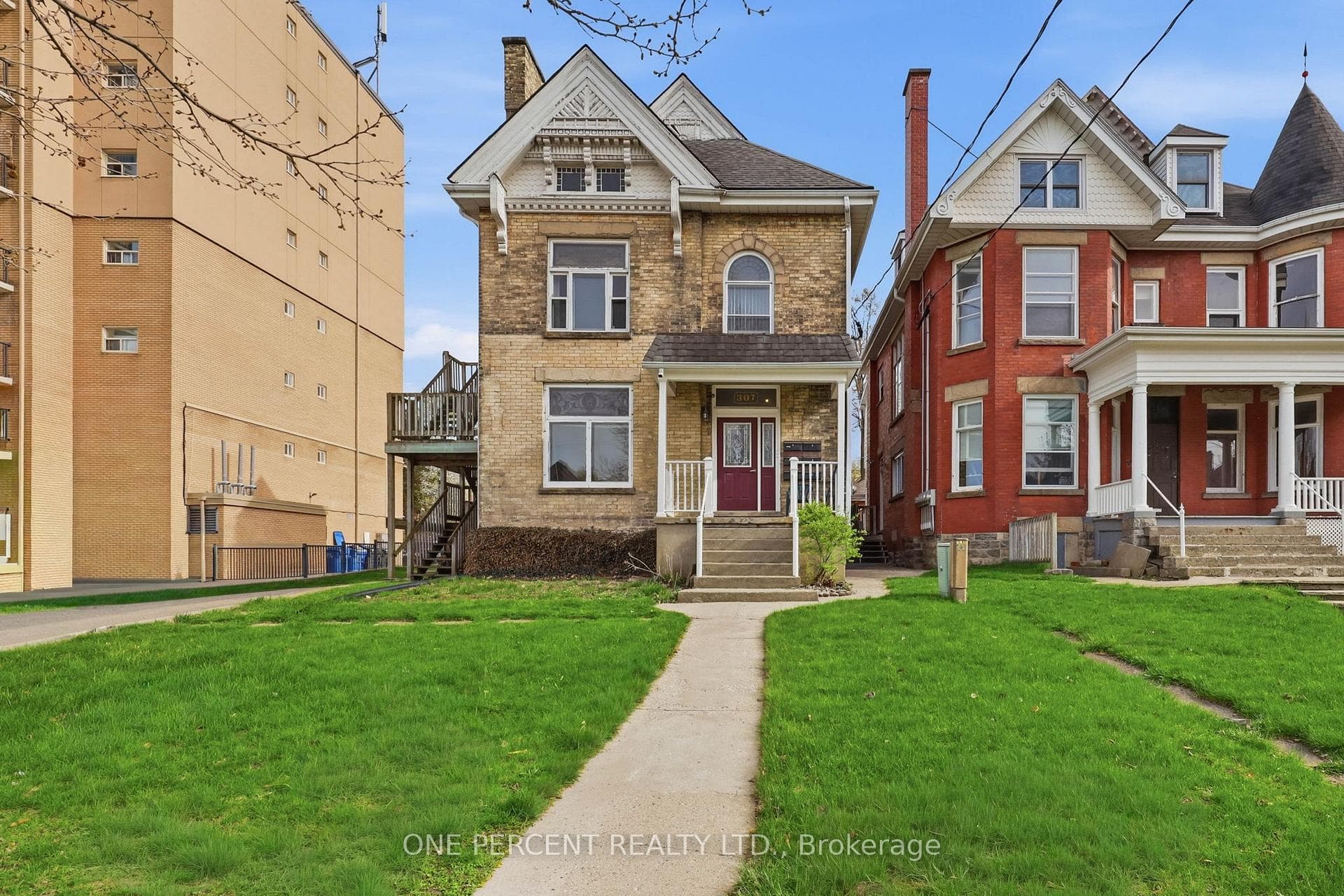 307 Central Avenue, London East, ON N6B 2E5, London East — photo 1