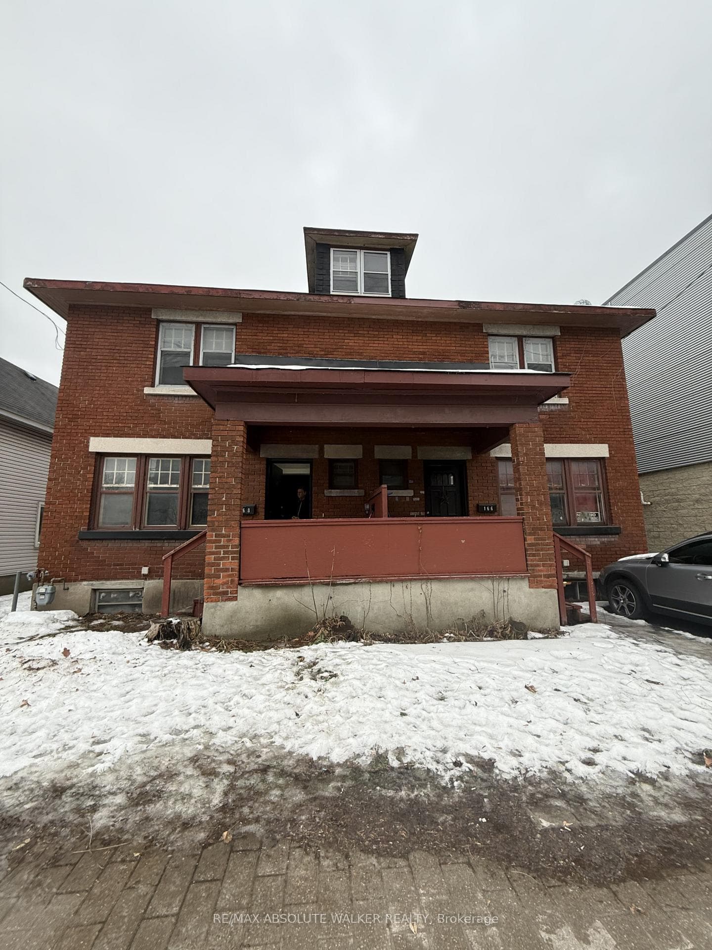 166/168 Main Street, Glebe - Ottawa East and Area, ON K1S 1C2, Glebe - Ottawa East and Area — photo 1