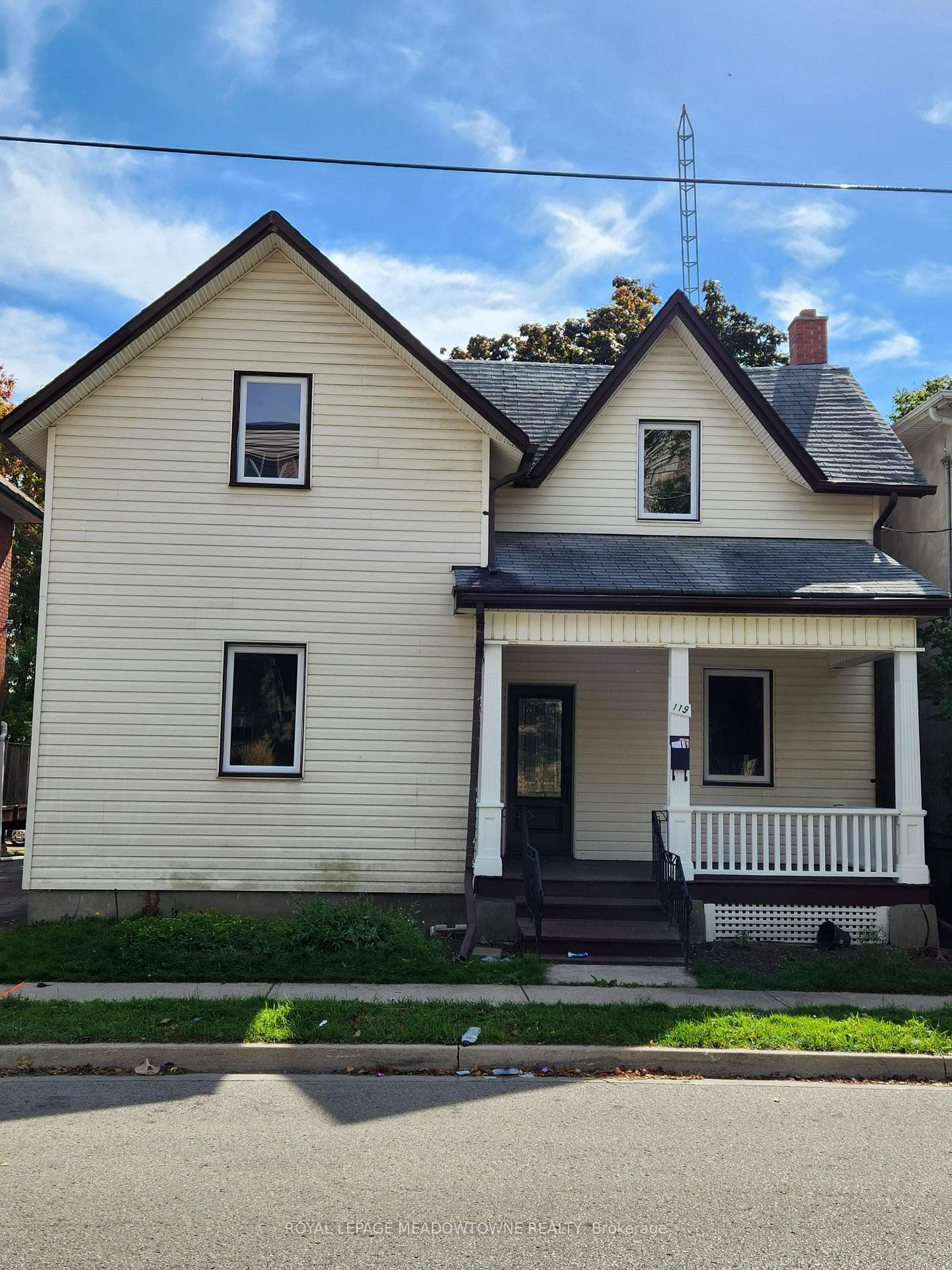 119 Colborne Street E, Oshawa, ON L1G 1M3, Oshawa — photo 1