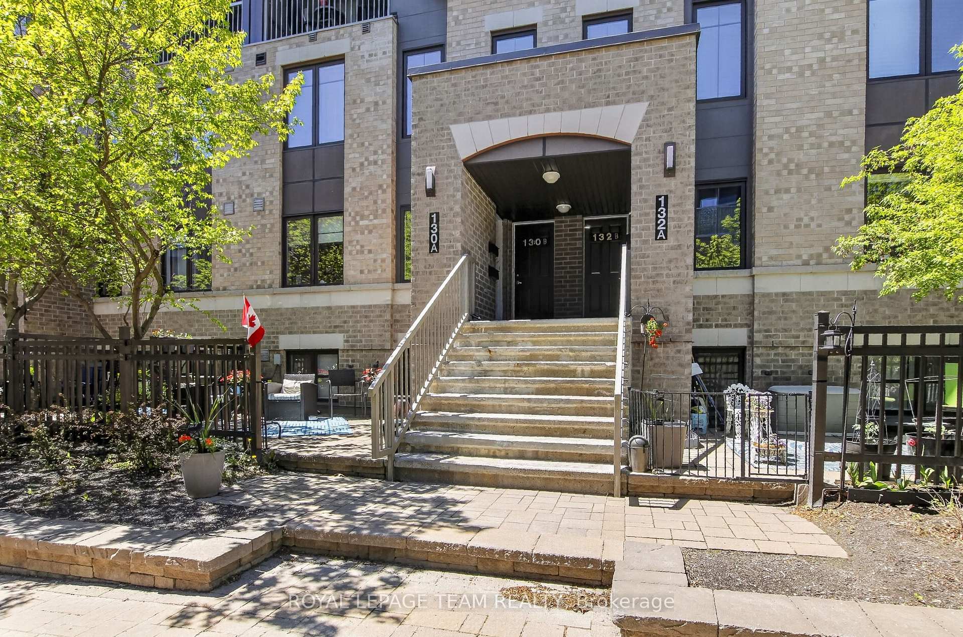 130A Lindenshade Drive, Barrhaven, ON K2J 5R5, Barrhaven — photo 1