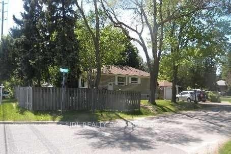 10676 Bayview Avenue, Richmond Hill, ON L4C 3N9, Richmond Hill — photo 1