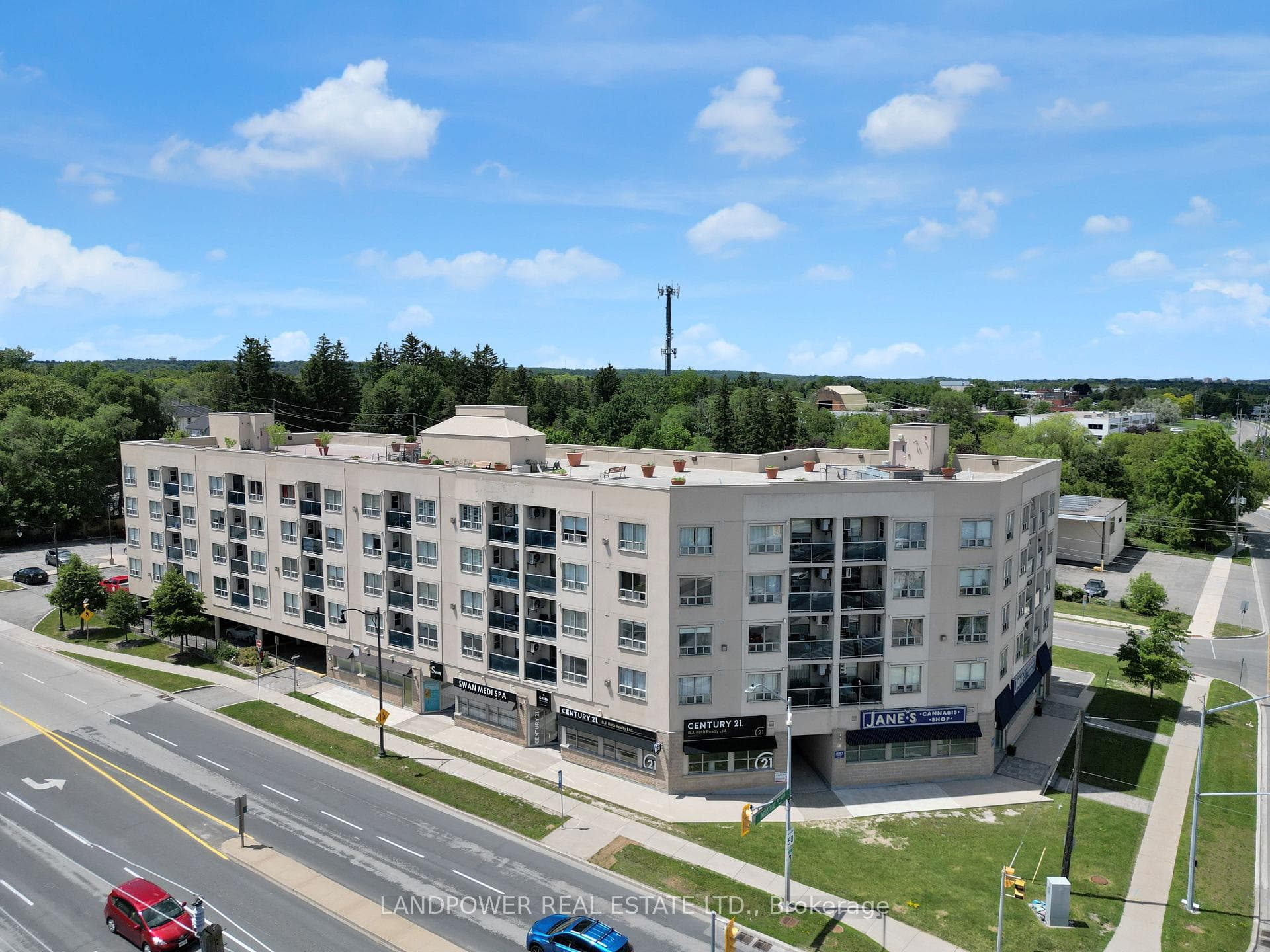 160 Wellington Street E 301, Aurora, ON L4G 1J3, Aurora — photo 1
