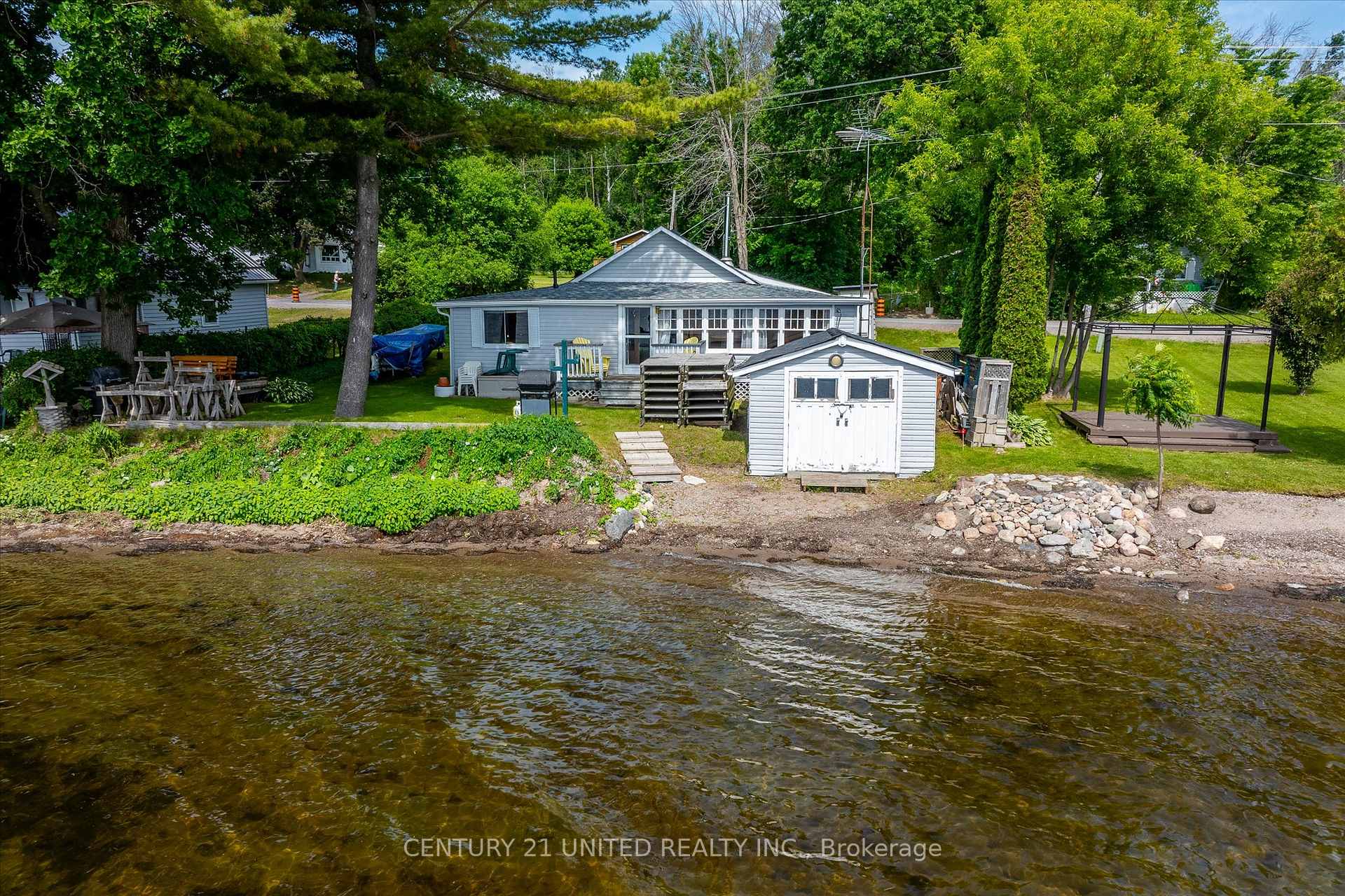 221 Paudash Street, Hiawatha First Nation, ON K0L 2G0, Hiawatha First Nation — photo 1